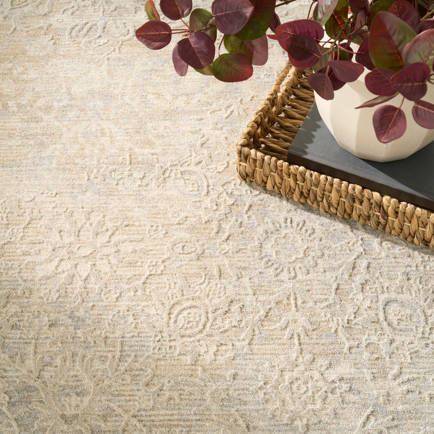 Nourison Home Sultana  Beige  Traditional