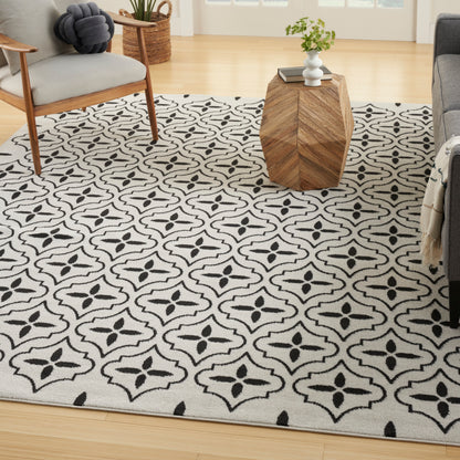 Nourison Home Nourison Essentials  Ivory Black  Contemporary
