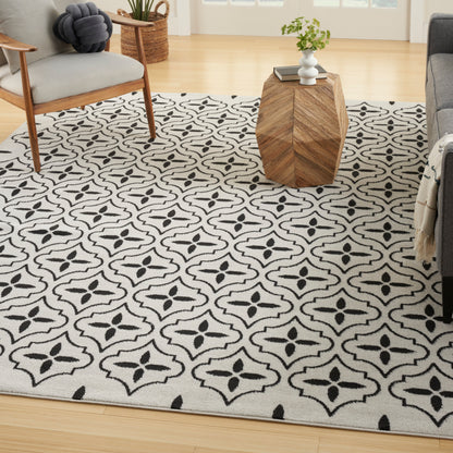 Nourison Home Nourison Essentials  Ivory Black  Contemporary