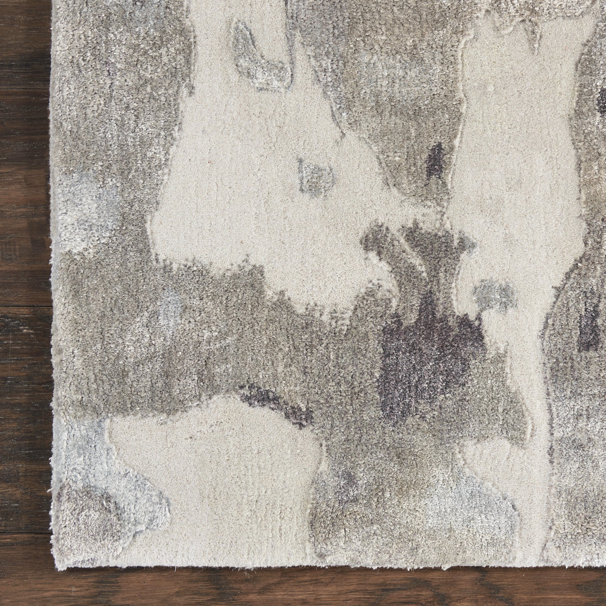 Nourison Home Prismatic  Silver Grey  Contemporary