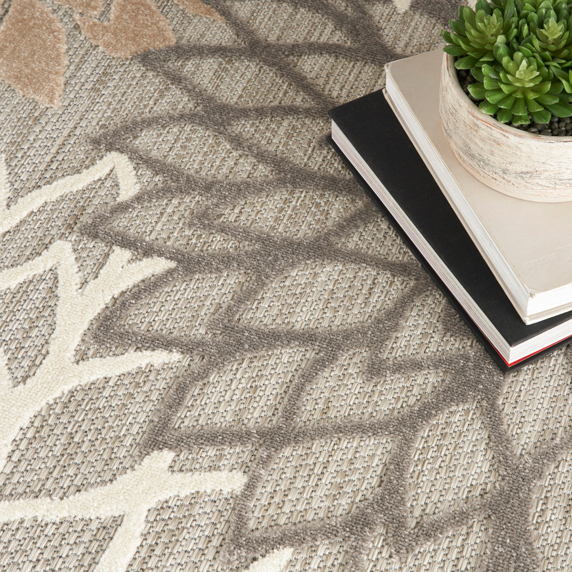 Nourison Home Aloha  Natural  Contemporary