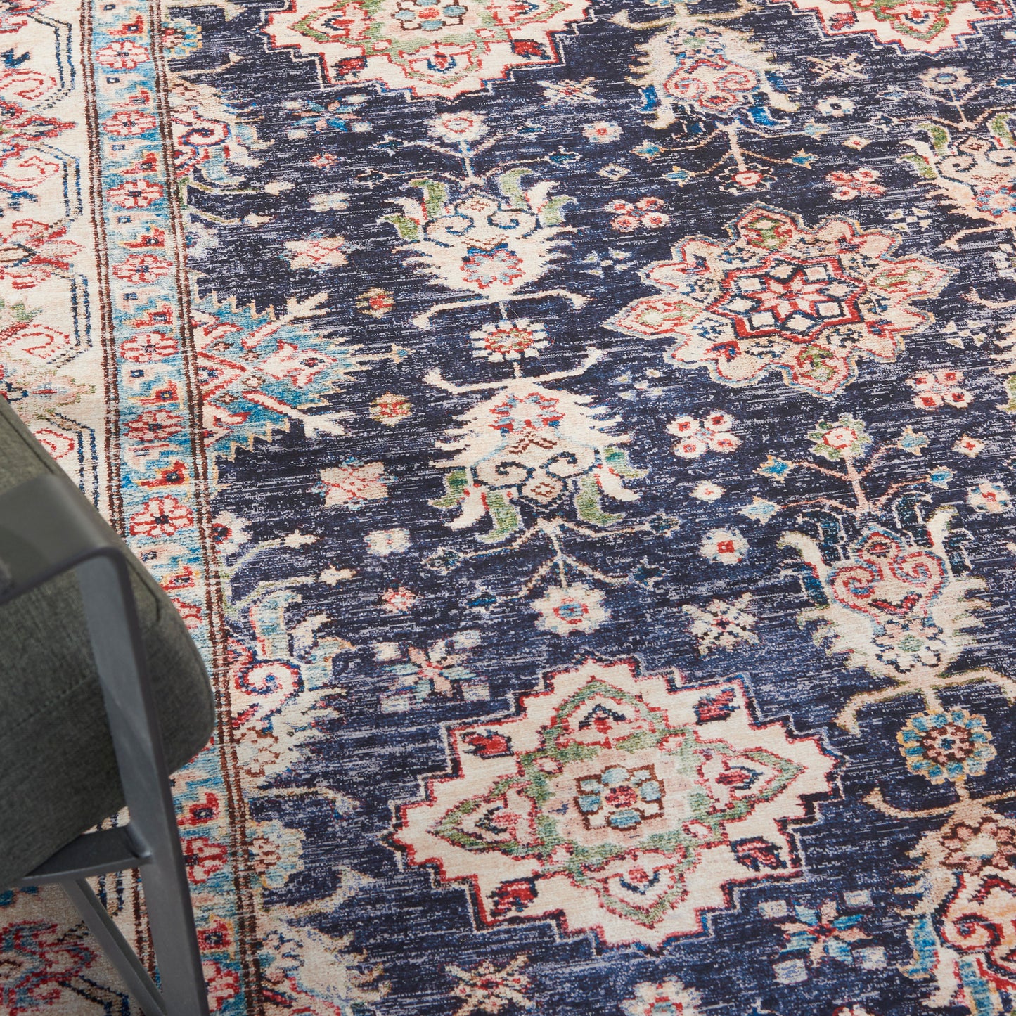 Nourison Home Fulton  Navy  Traditional