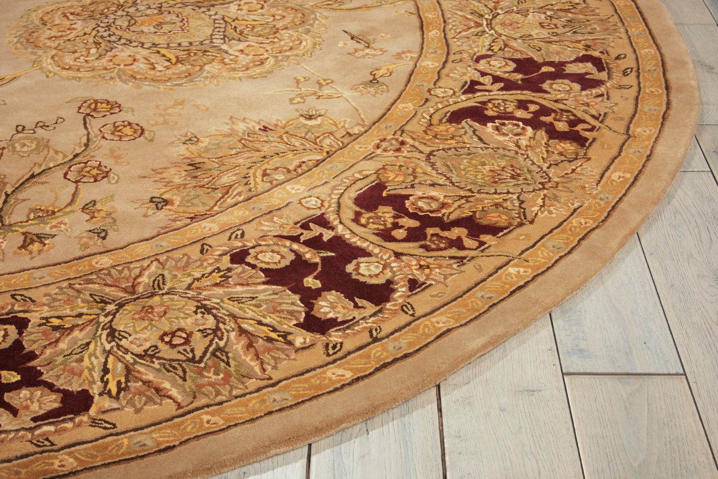 Nourison Home Nourison 2000  Beige  Traditional