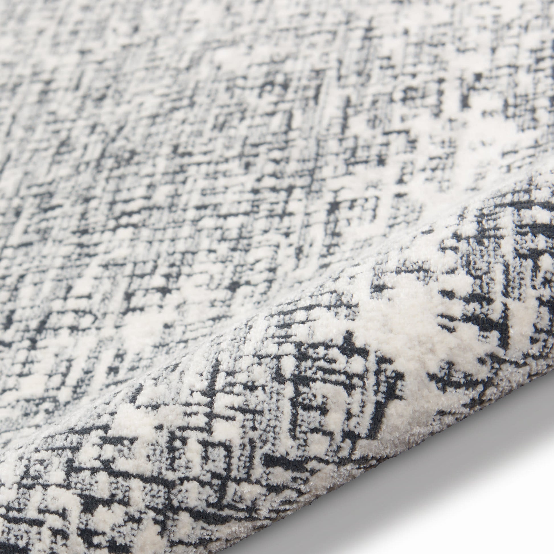 Calvin Klein CK970 Vapor  Ivory Black  Contemporary