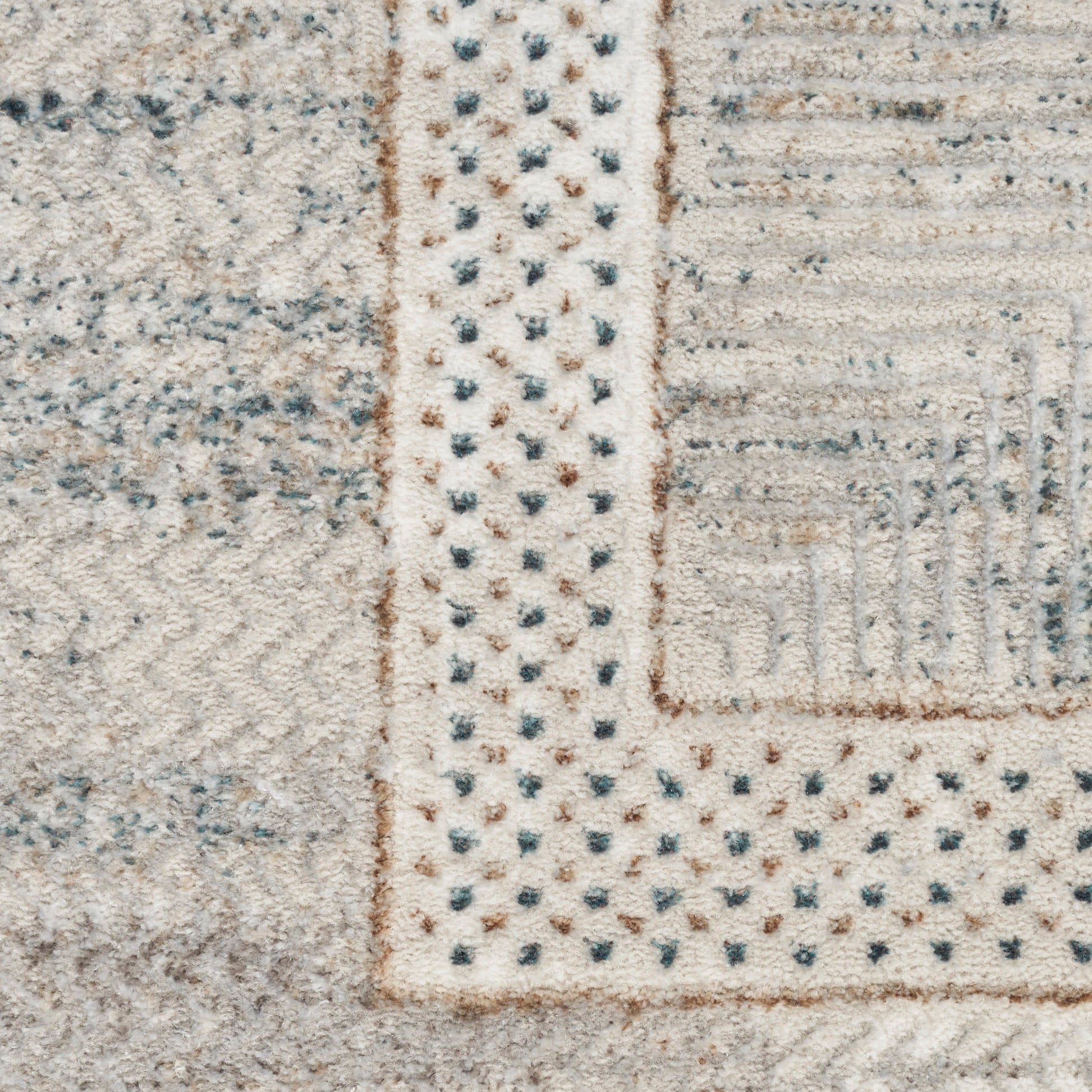 Nourison Home Glitz  Ivory Multicolor  Contemporary