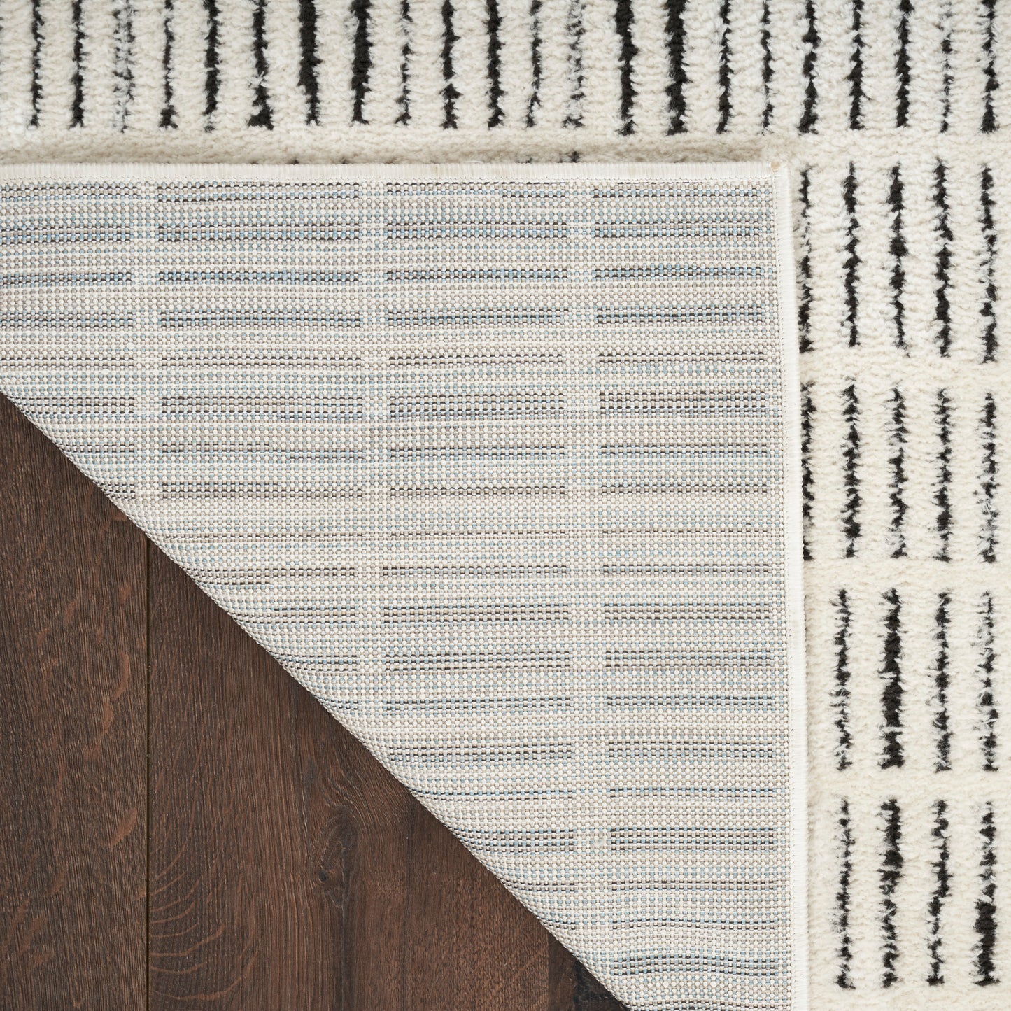 Nourison Home Modern Comfort  Ivory Black  Contemporary