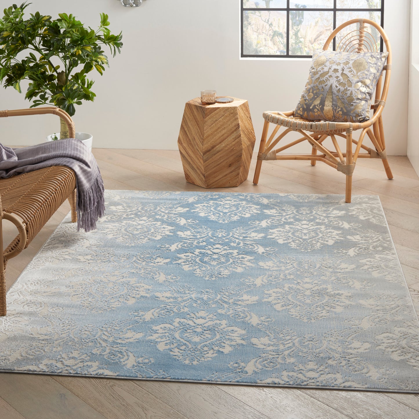 Nourison Home Elation  Ivory Blue  Traditional