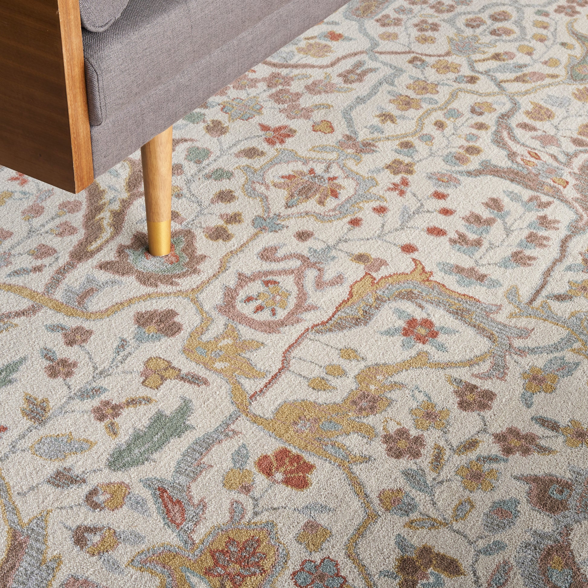 Nourison Home Parisa  Beige  Traditional