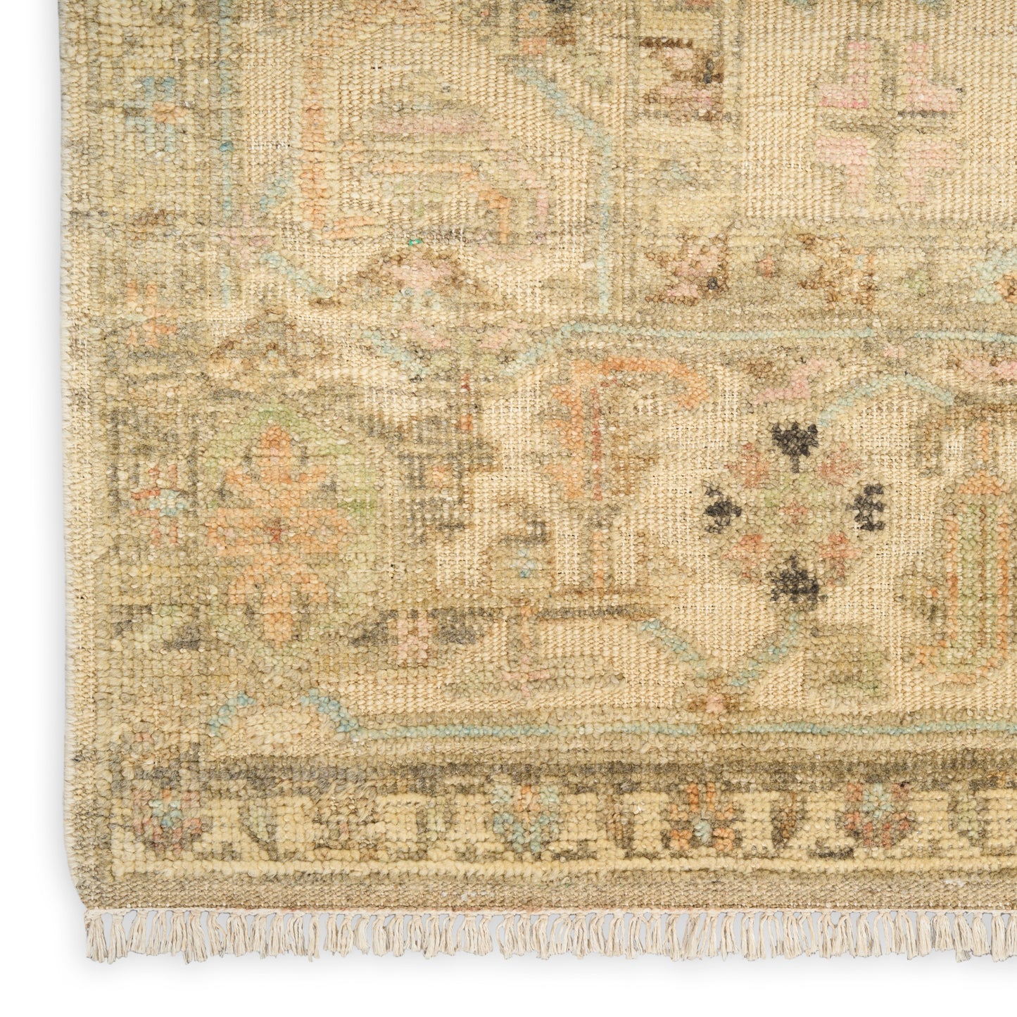 Nourison Home Heritage Vine  Beige  Traditional