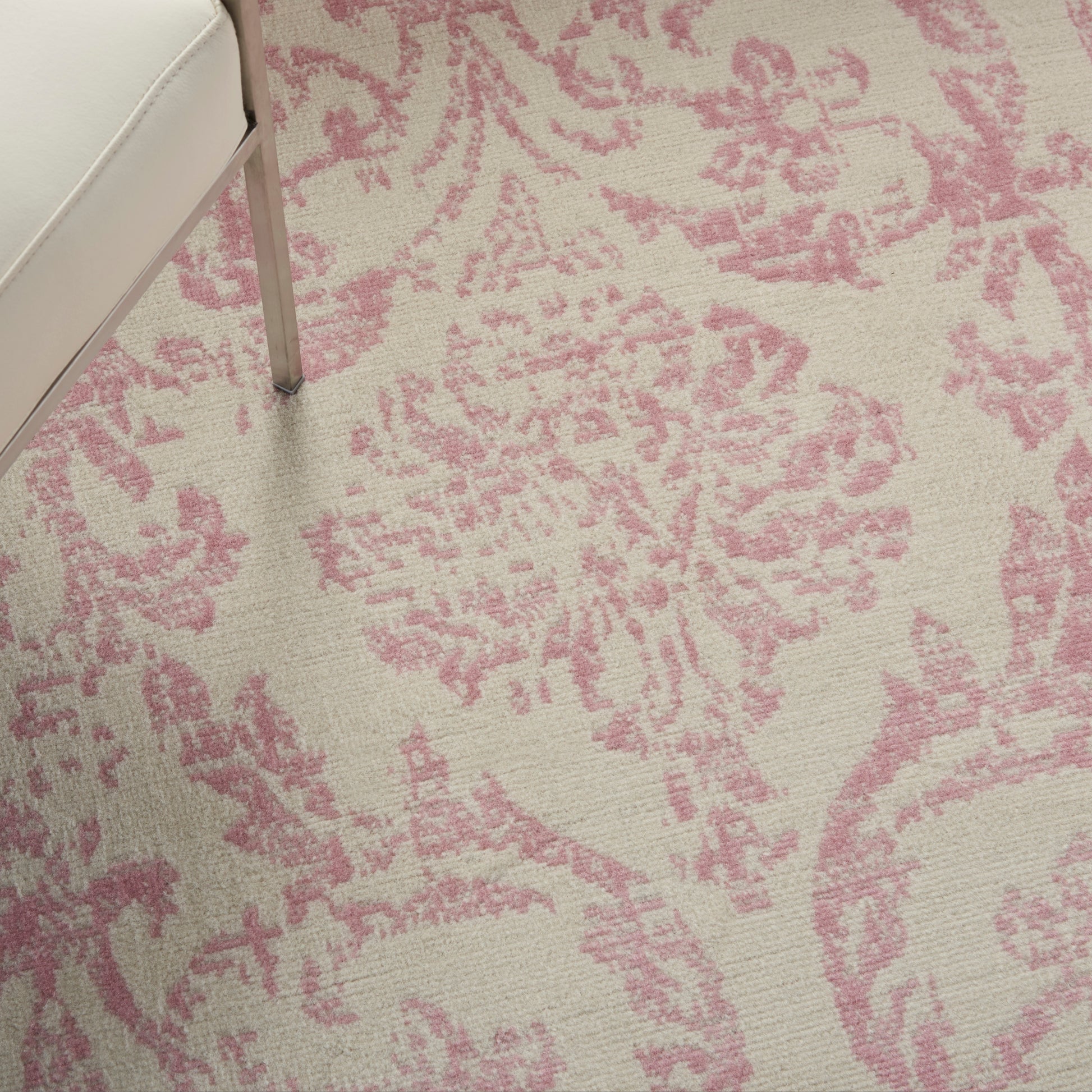 Nourison Home Jubilant  Ivory Pink  Transitional
