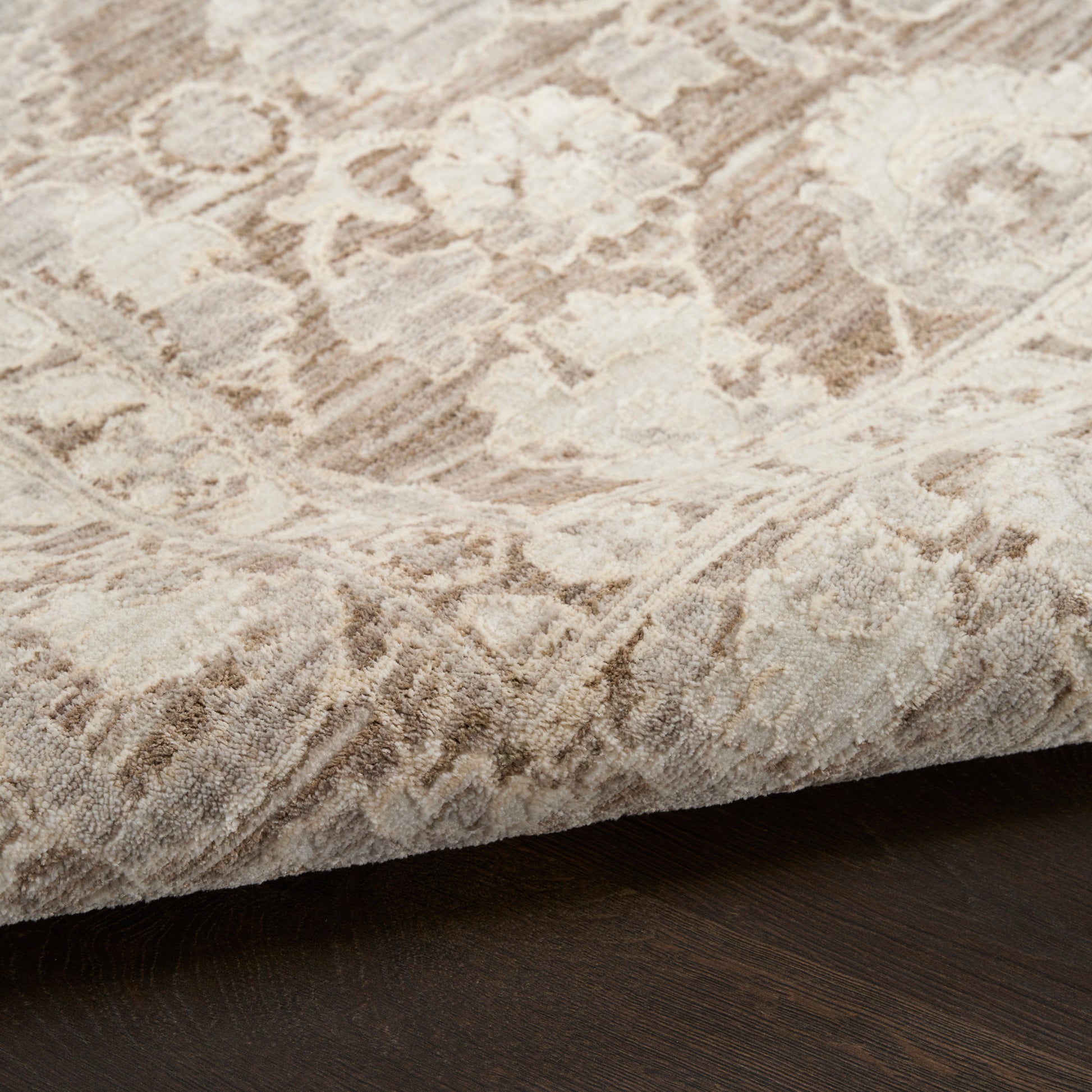 Nourison Home Shadows  Ivory Mocha  Traditional