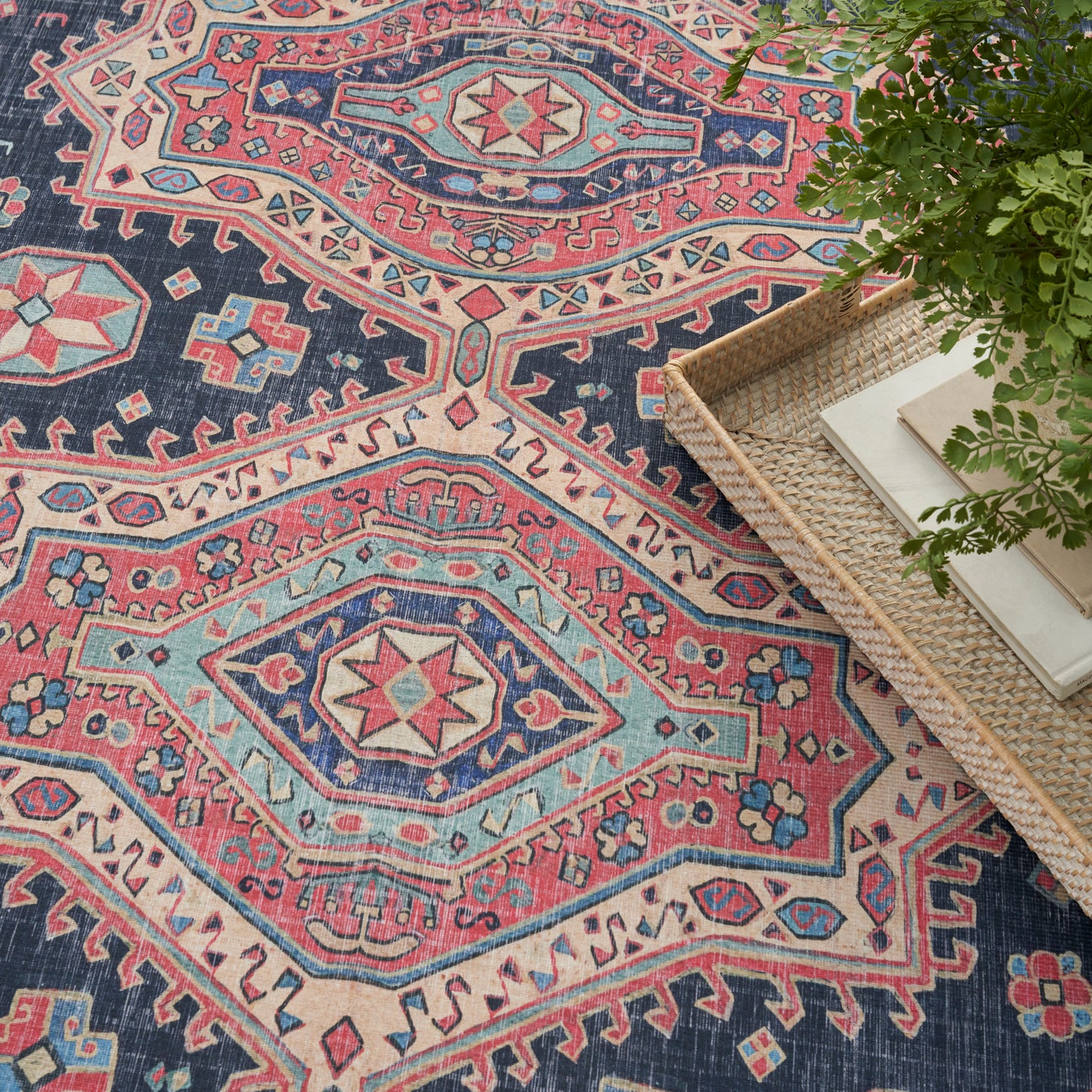 Nourison Home Vintage Home  Navy  Traditional