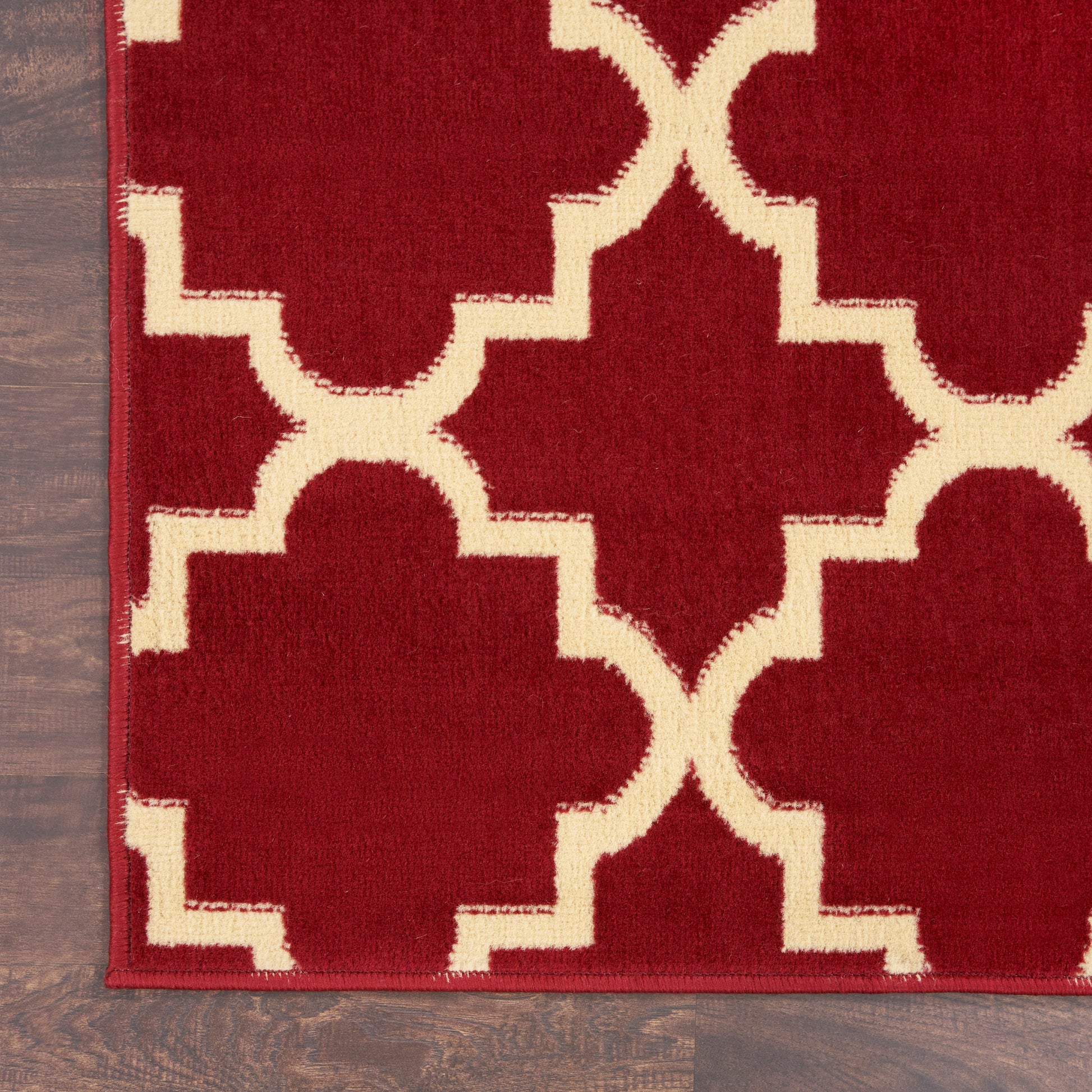 Nourison Home Grafix  Red  Transitional
