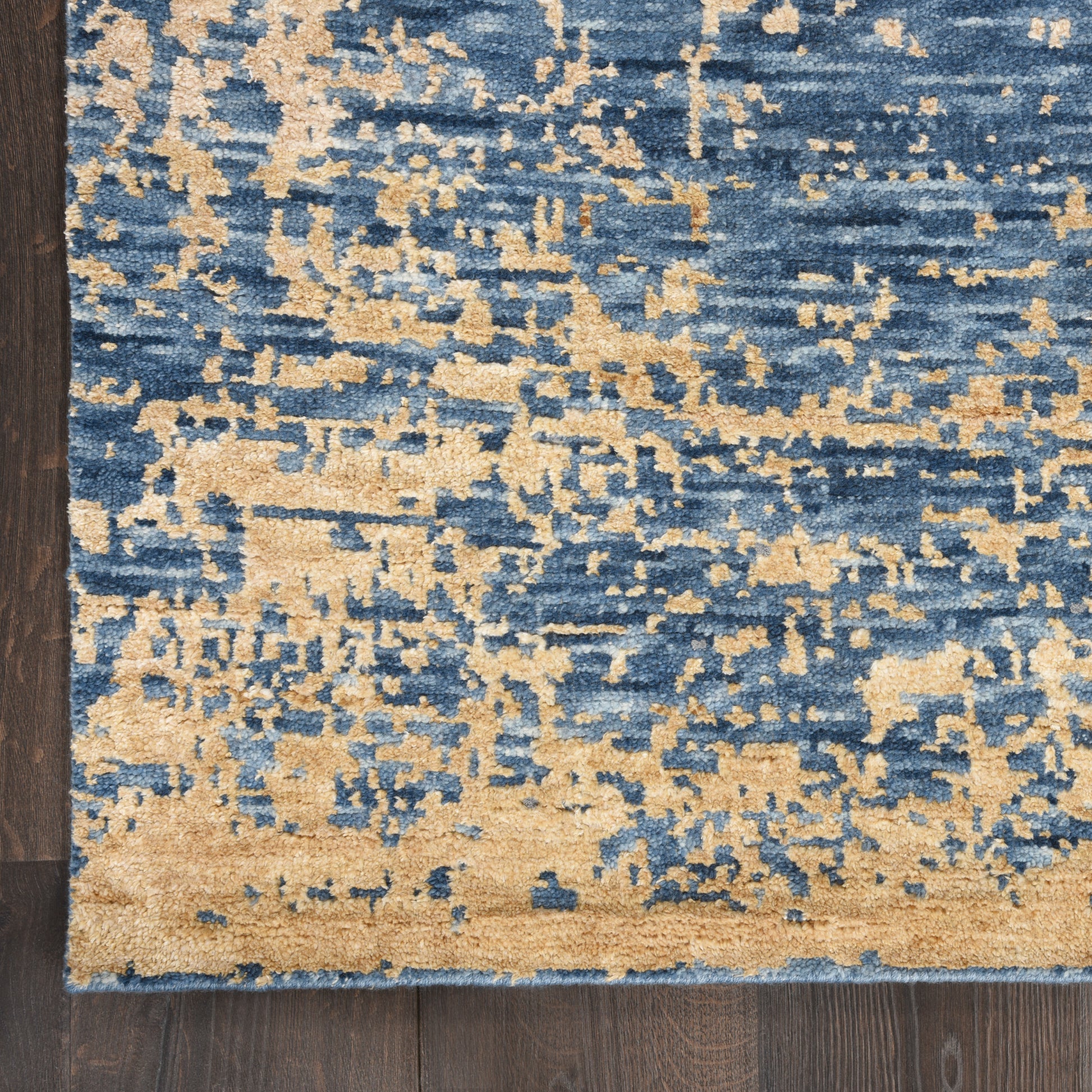 Nourison Home Luna  Dark Blue Mocha  Contemporary