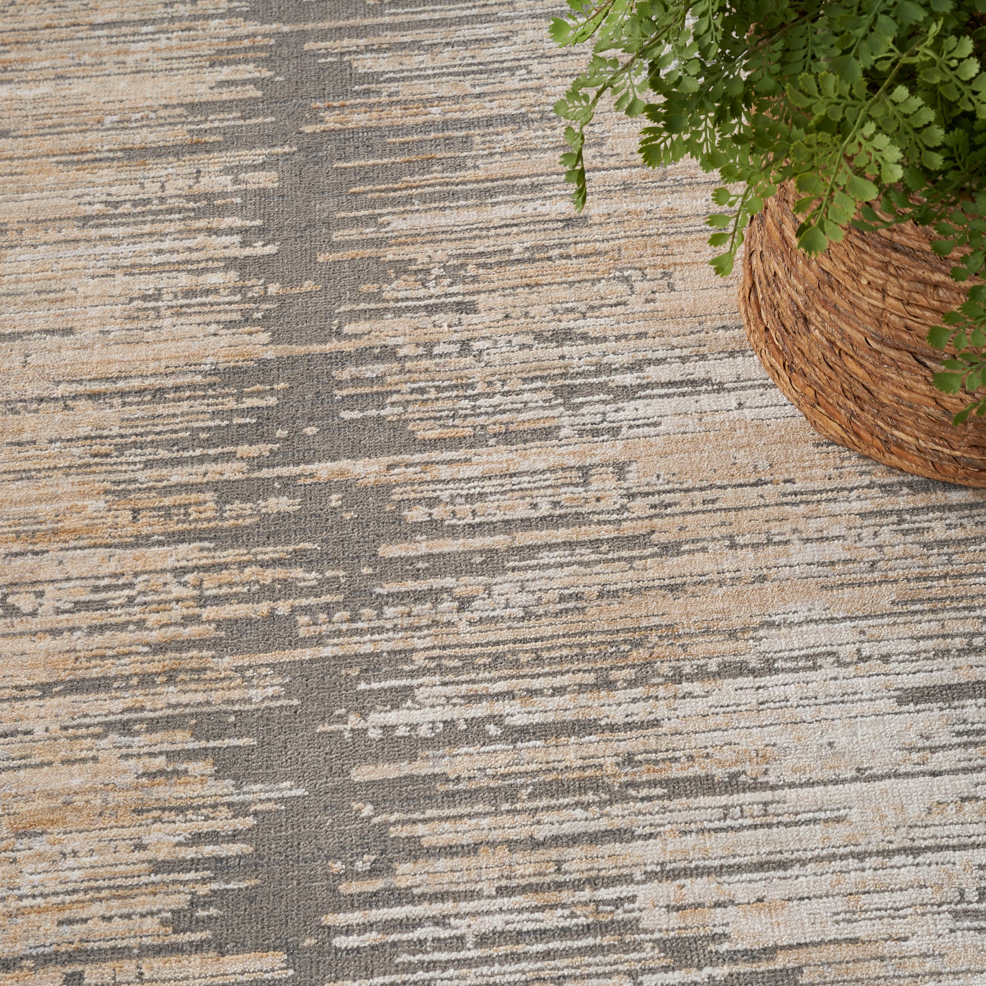 Nourison Home Abstract Hues  Grey Gold  Contemporary