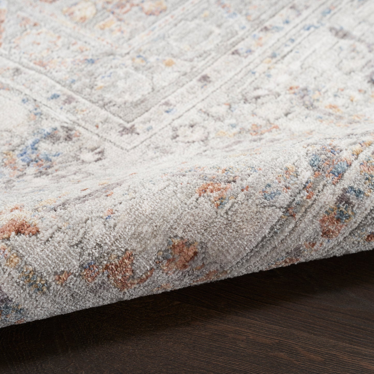 Nourison Home Elegant Heirlooms  Ivory Blue  Traditional