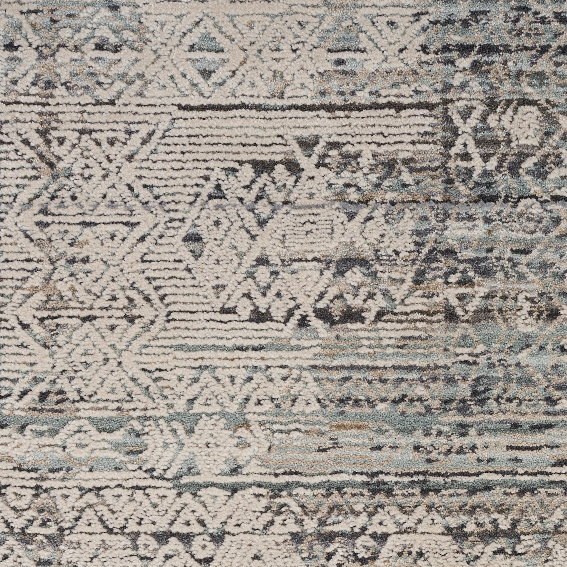 Nourison Home Lynx  Ivory Blue  Transitional