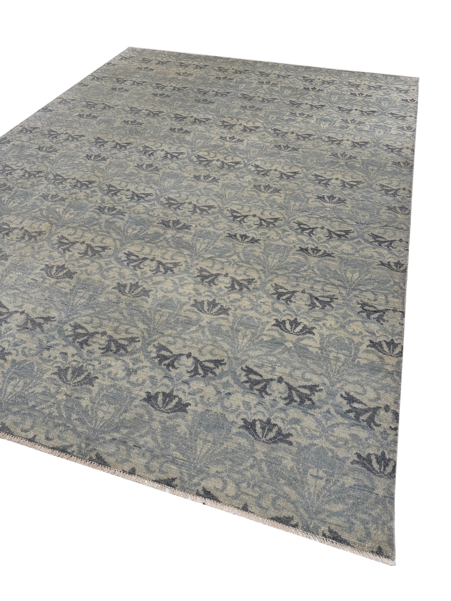 Artisan Samara Lt.Grey Transitional Knotted Rug