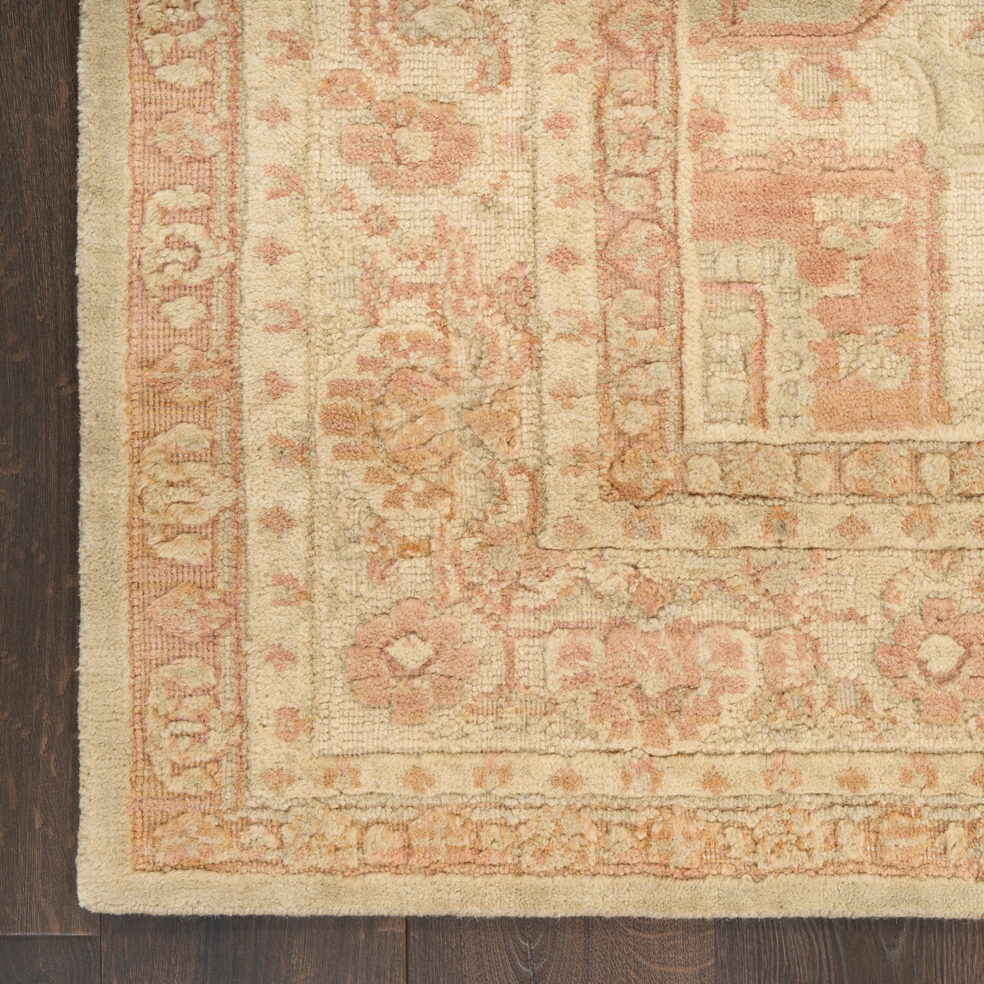Nourison Home Ravello  Sage  Traditional