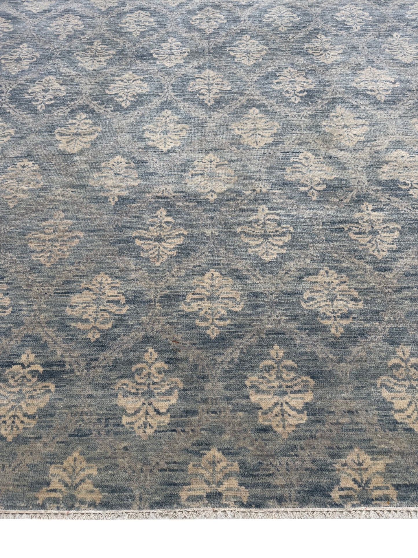 Artisan Samara Dk.Grey Transitional Knotted Rug