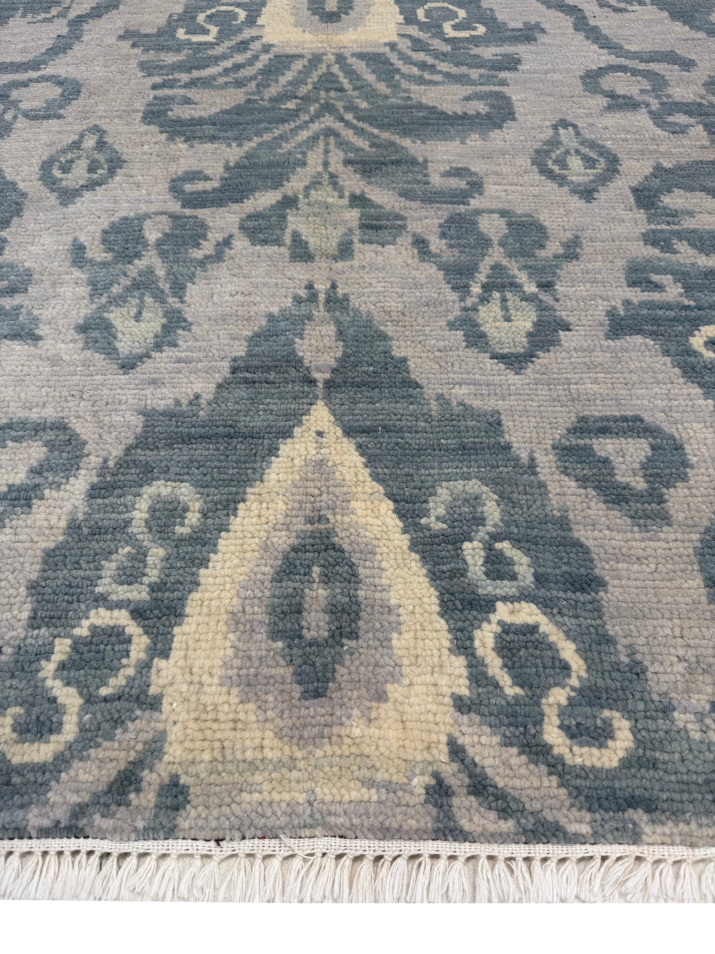 Artisan Samara Silver Transitional Knotted Rug