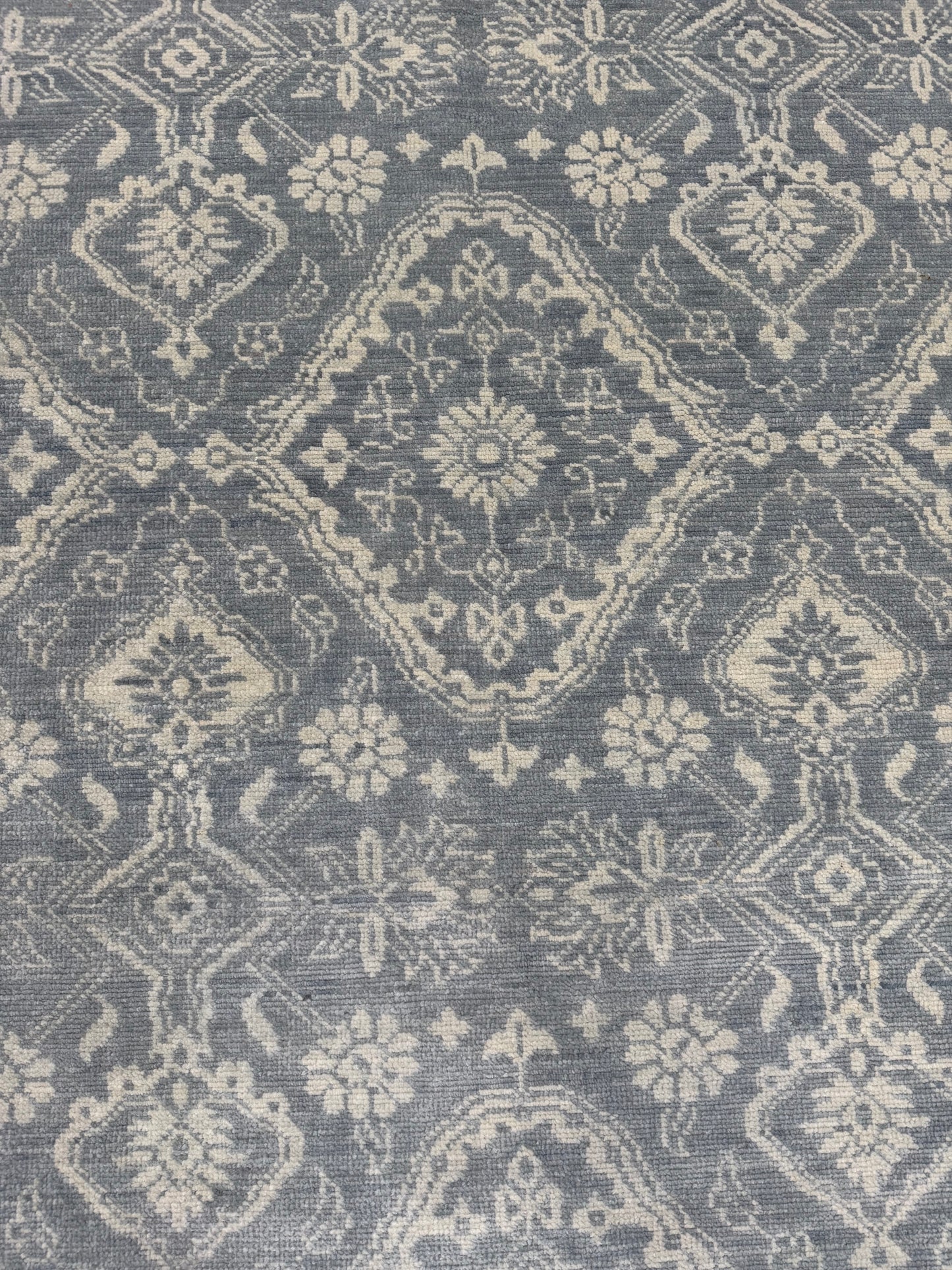 Artisan Samara Grey Transitional Knotted Rug