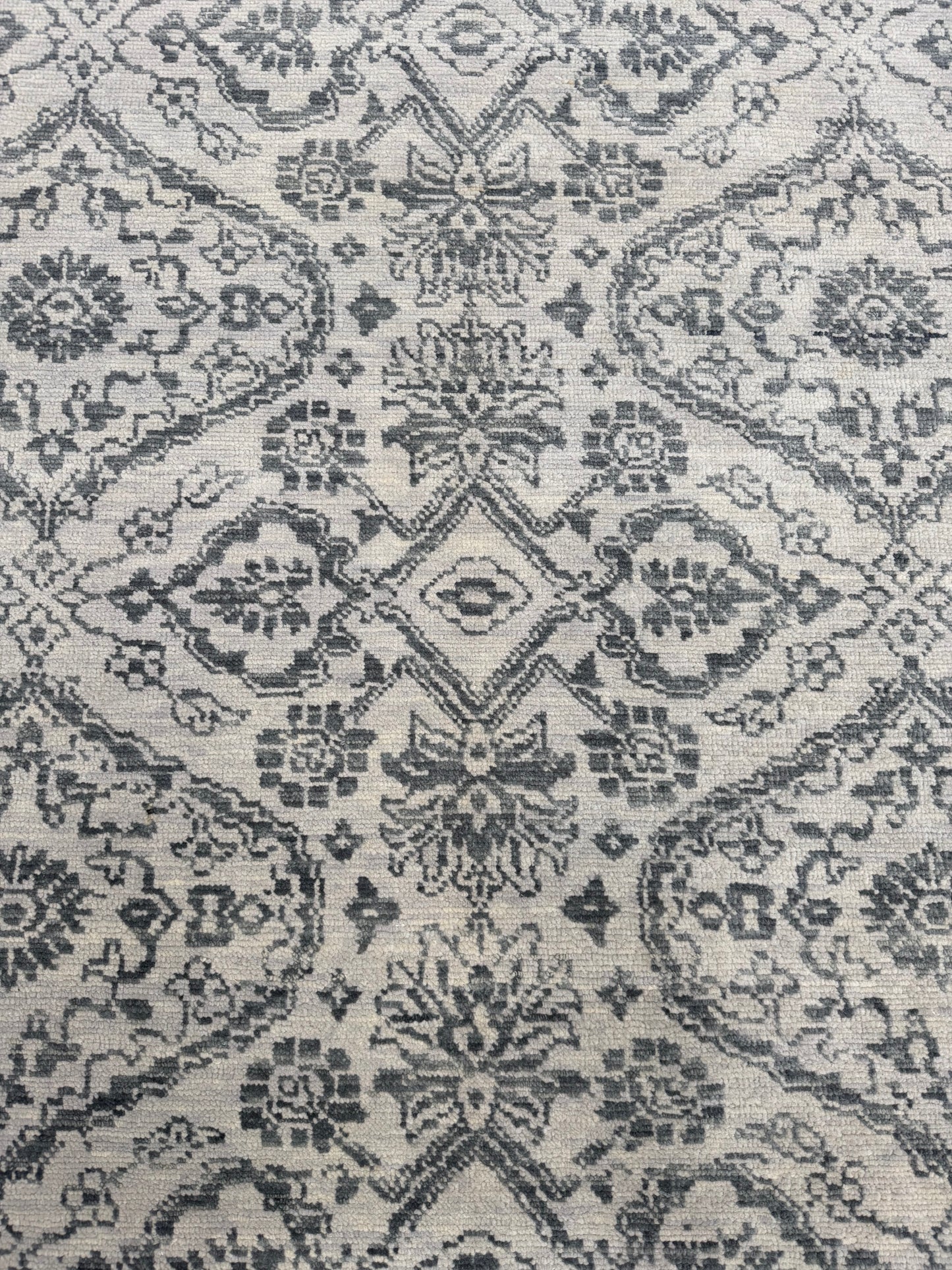 Artisan Samara Silver Transitional Knotted Rug