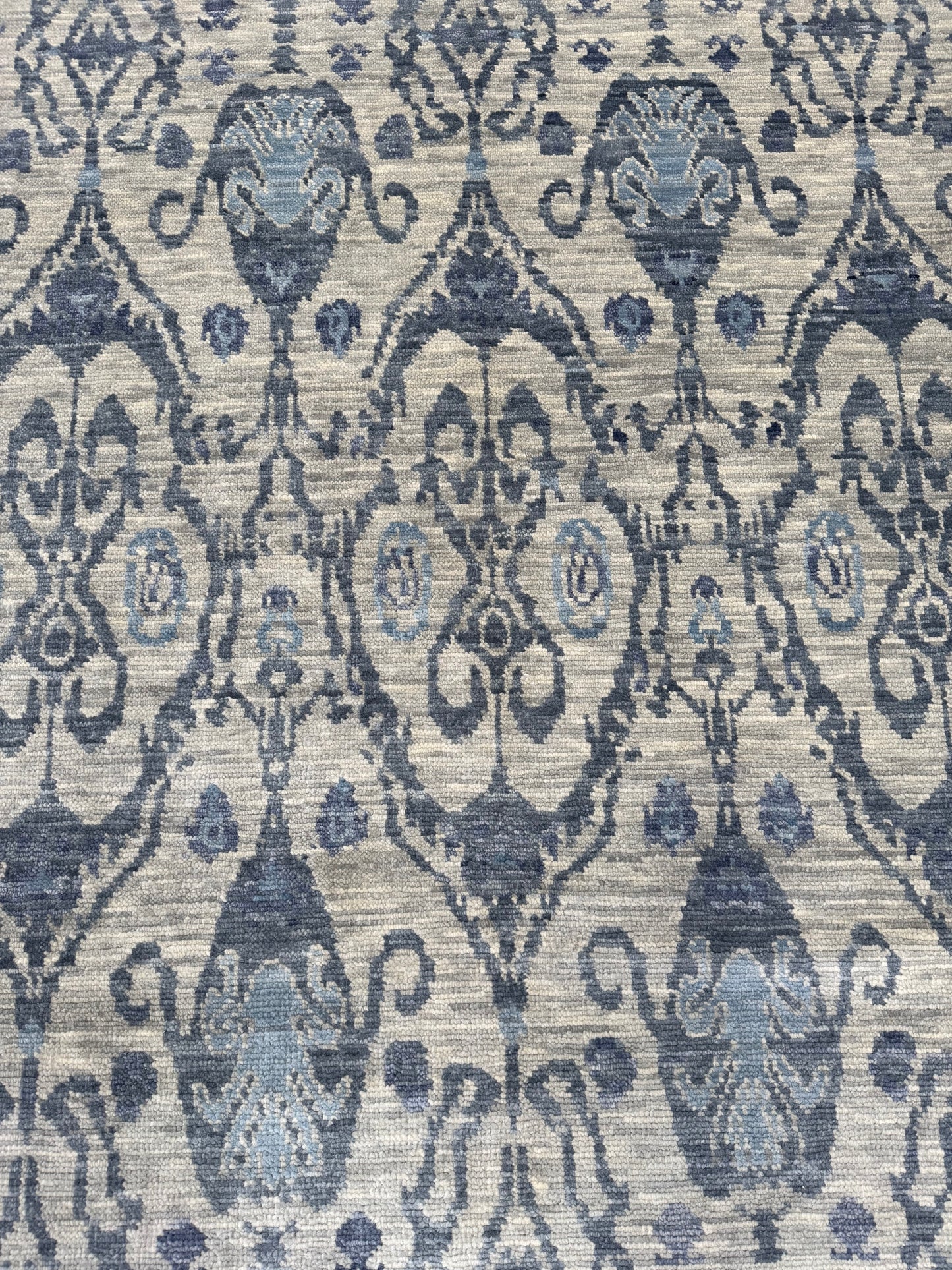 Artisan Samara Tq.Grey Transitional Knotted Rug