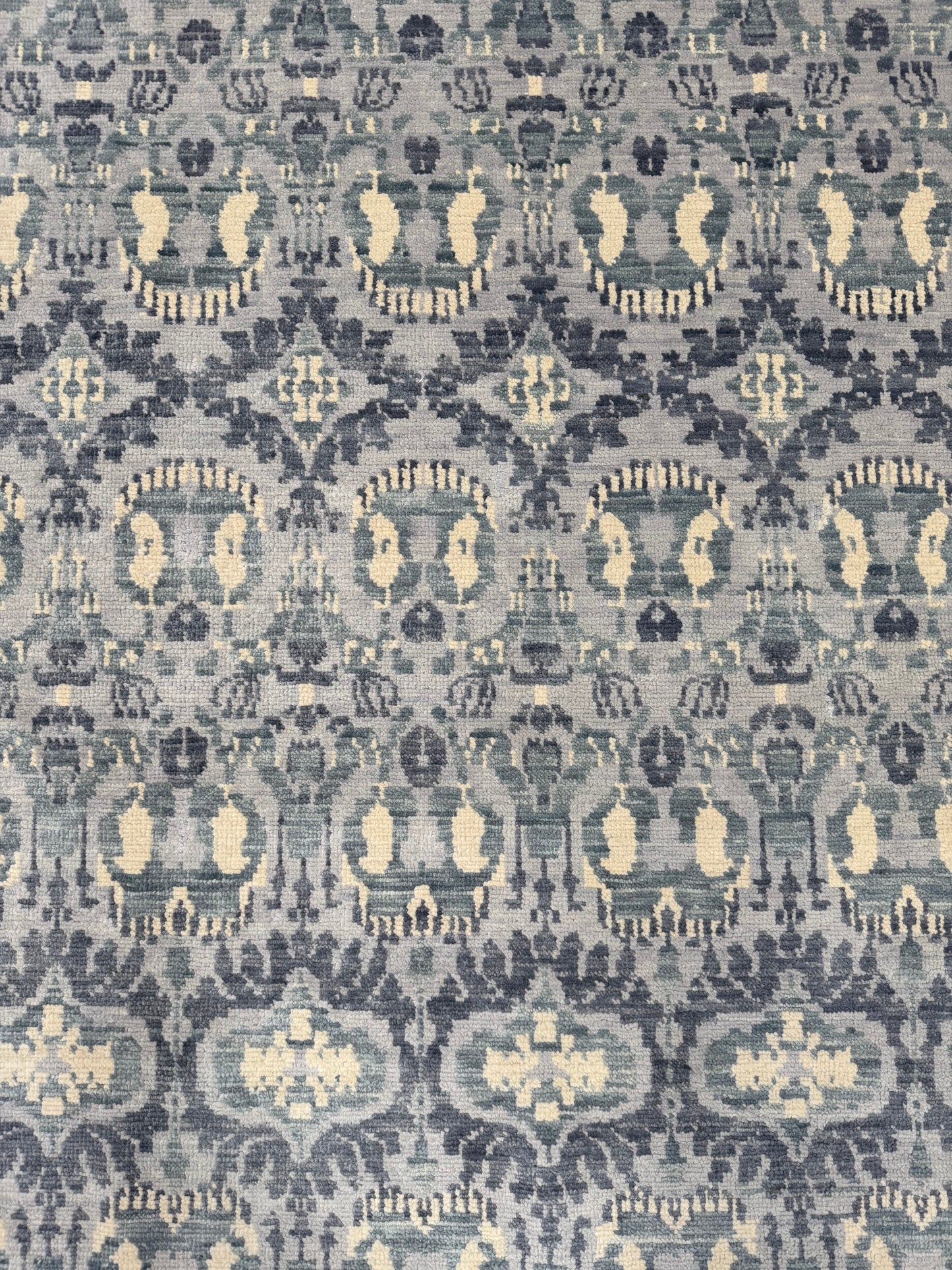 Artisan Samara Grey Transitional Knotted Rug