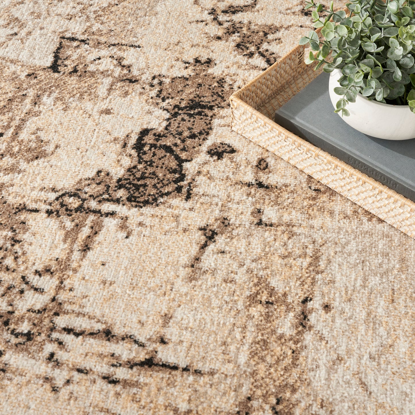 Nourison Home Washable Decor  Mocha  Contemporary