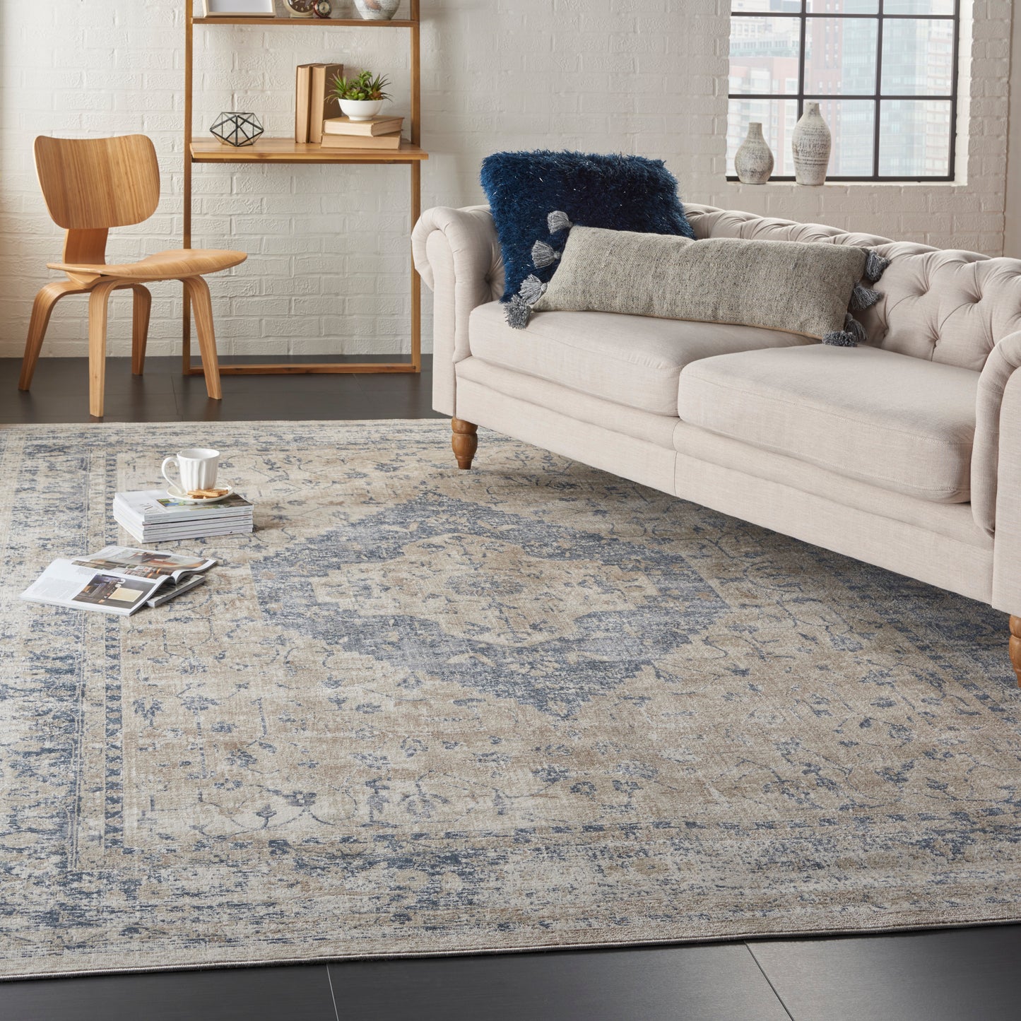 Nourison Home Malta  Ivory Blue  Traditional