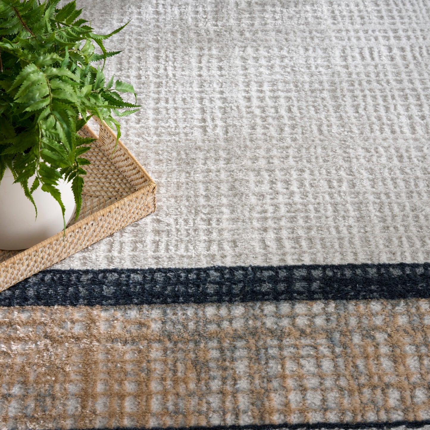 Nourison Home Dekor  Grey Navy  Contemporary