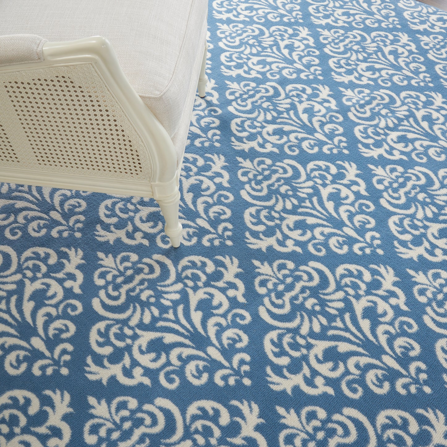 Nourison Home Grafix  Blue  Transitional