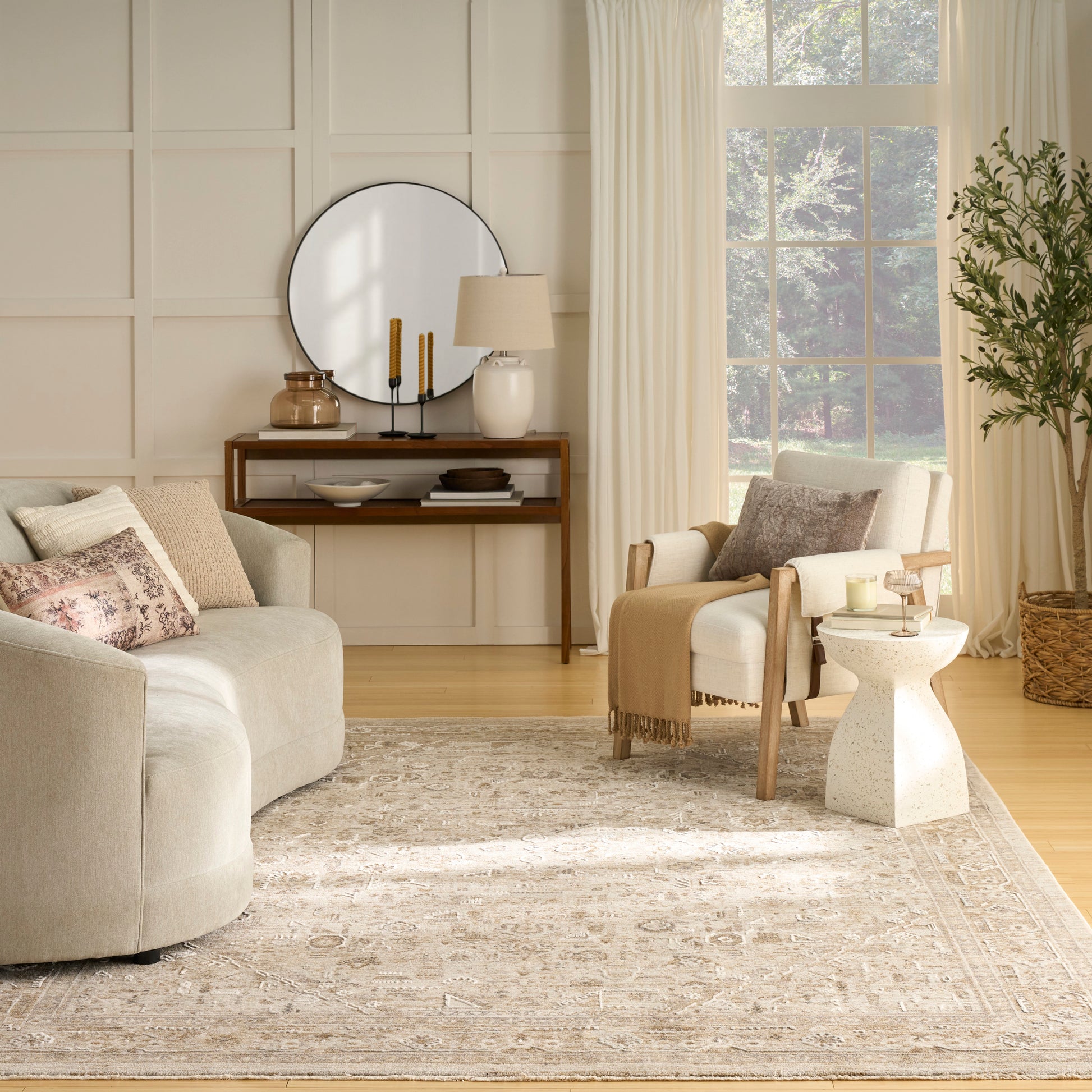 Nourison Home Retreat  Beige  Traditional