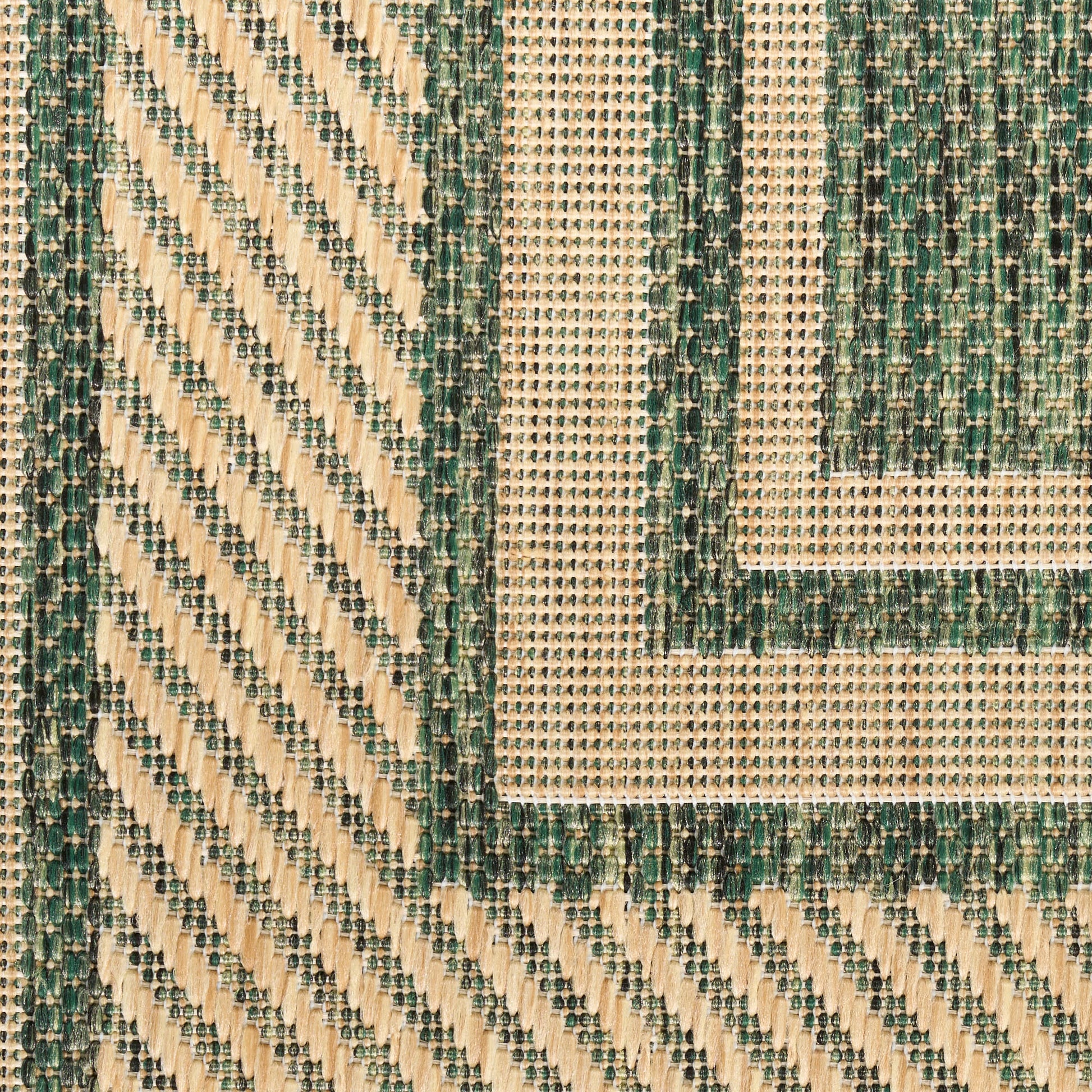 Nourison Home Horizon Indoor/Outdoor  Green  Contemporary
