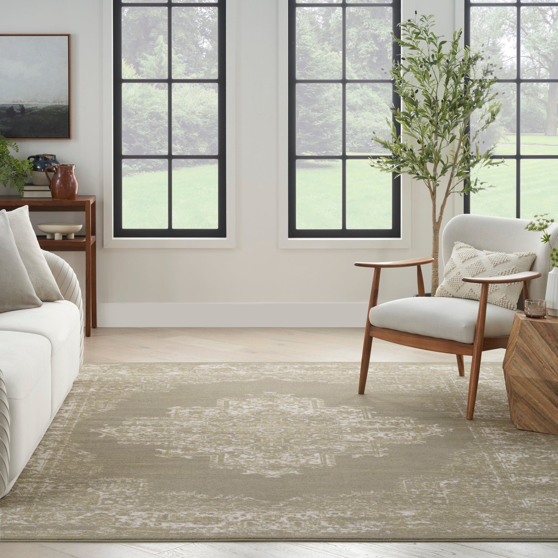 Nourison Home Grafix  Olive  Transitional