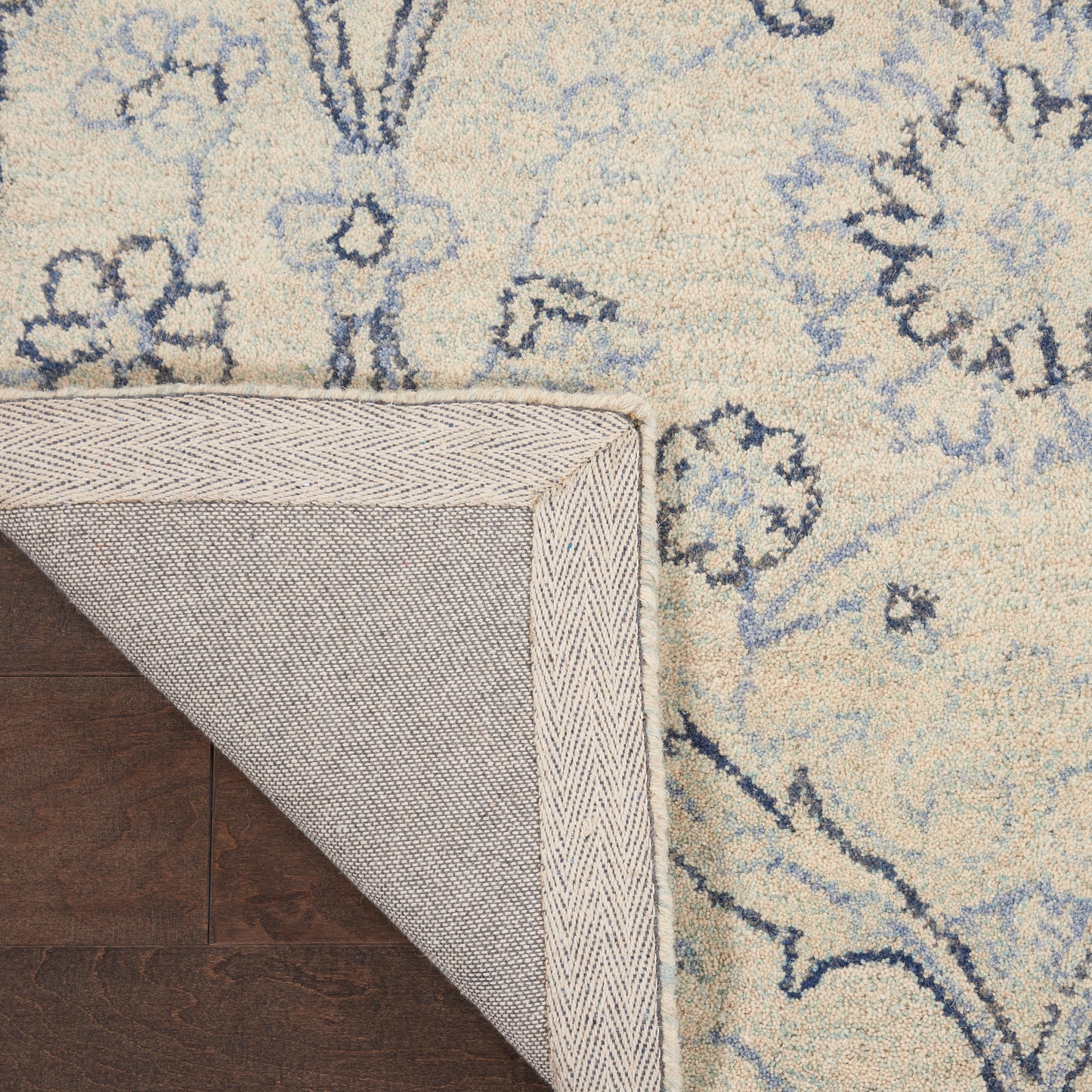 Nourison Home Jazmine  Ivory Blue  Traditional