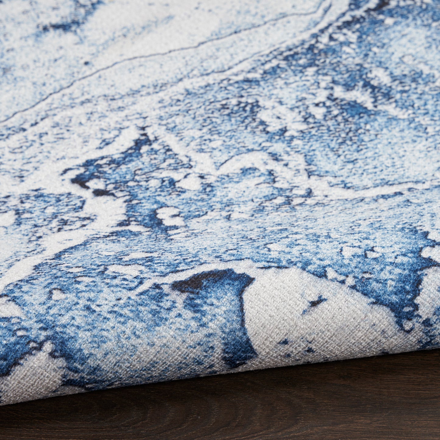 Inspire Me! Home Décor Daydream  Ivory Blue  Contemporary