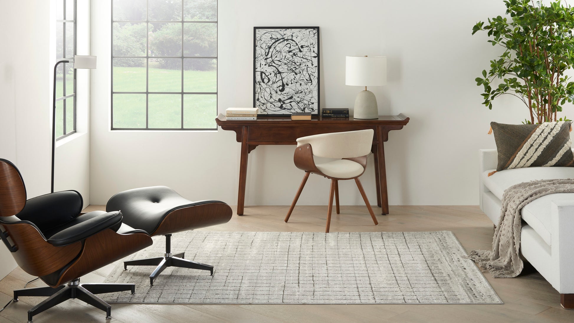 Nourison Home Quarry  Ivory Grey  Contemporary