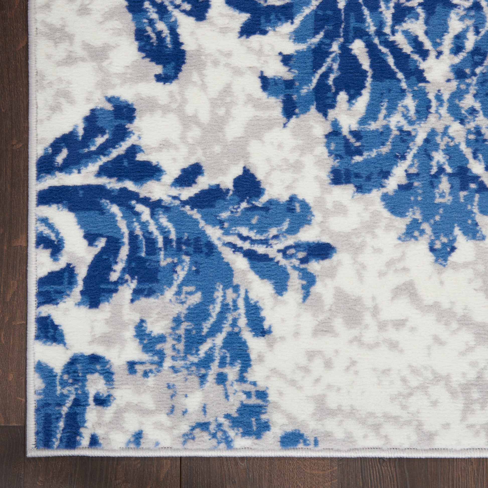 Nourison Home Whimsicle  Ivory Navy  Contemporary