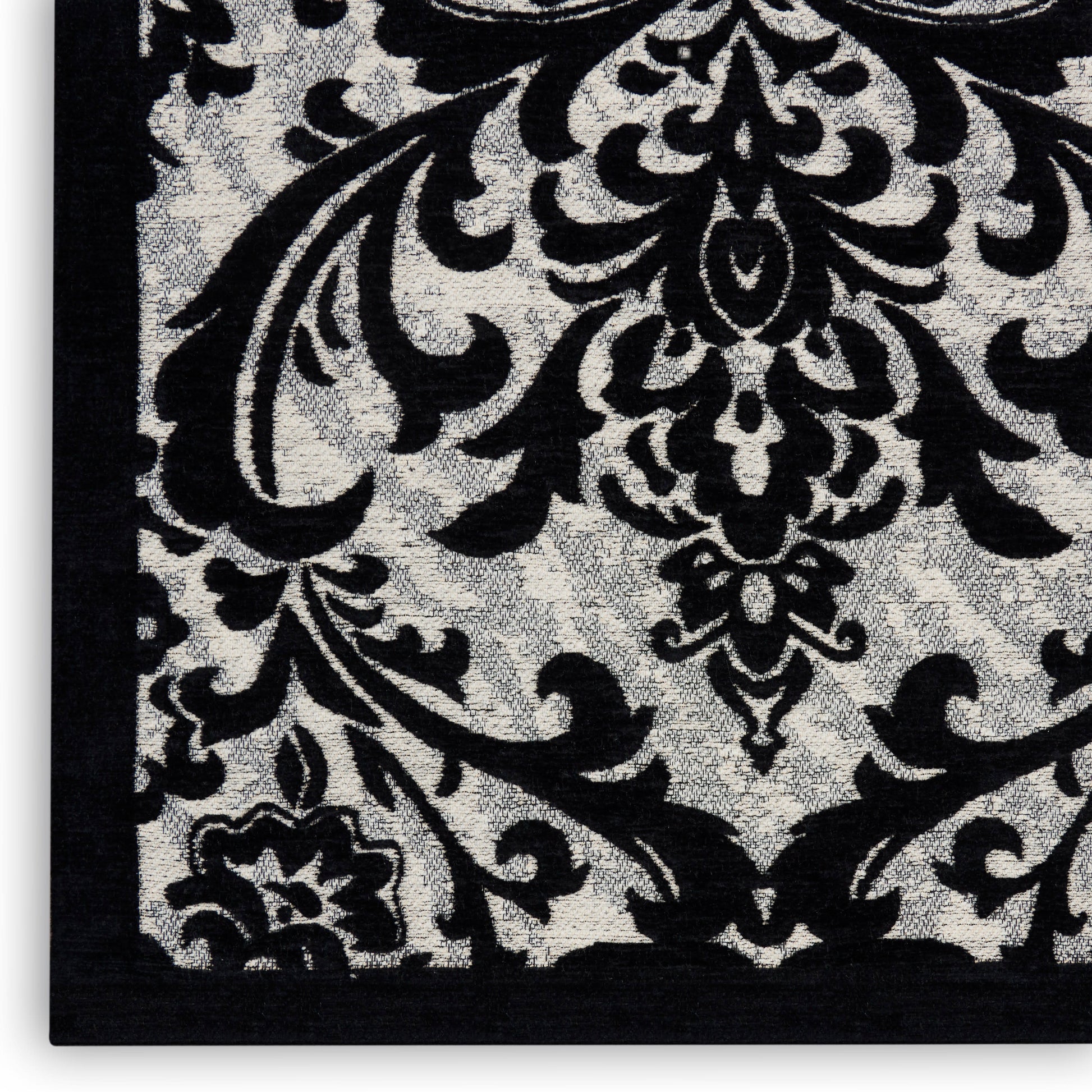 Nourison Home Damask  Black White  Traditional