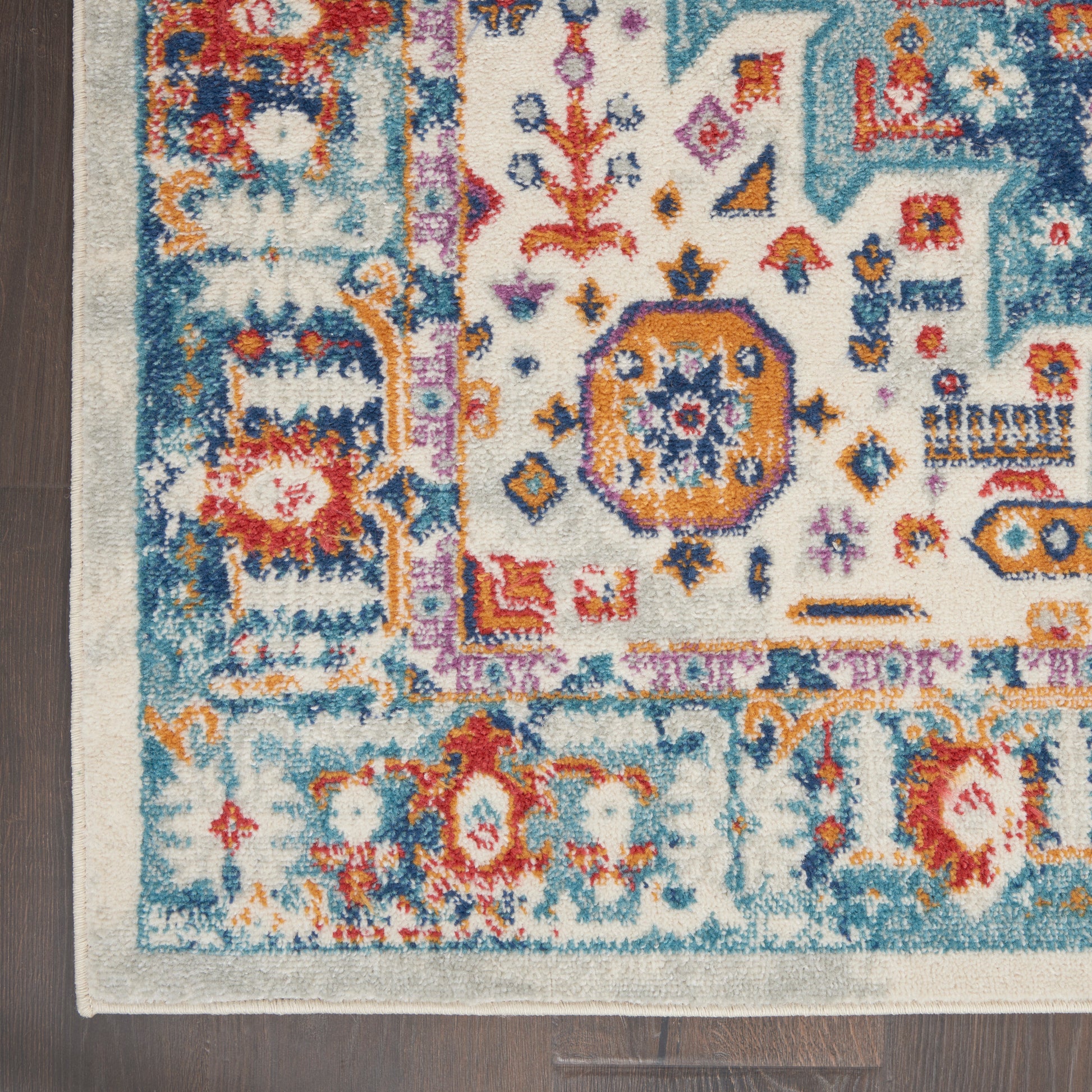 Nourison Home Passion  Ivory Multicolor  Transitional