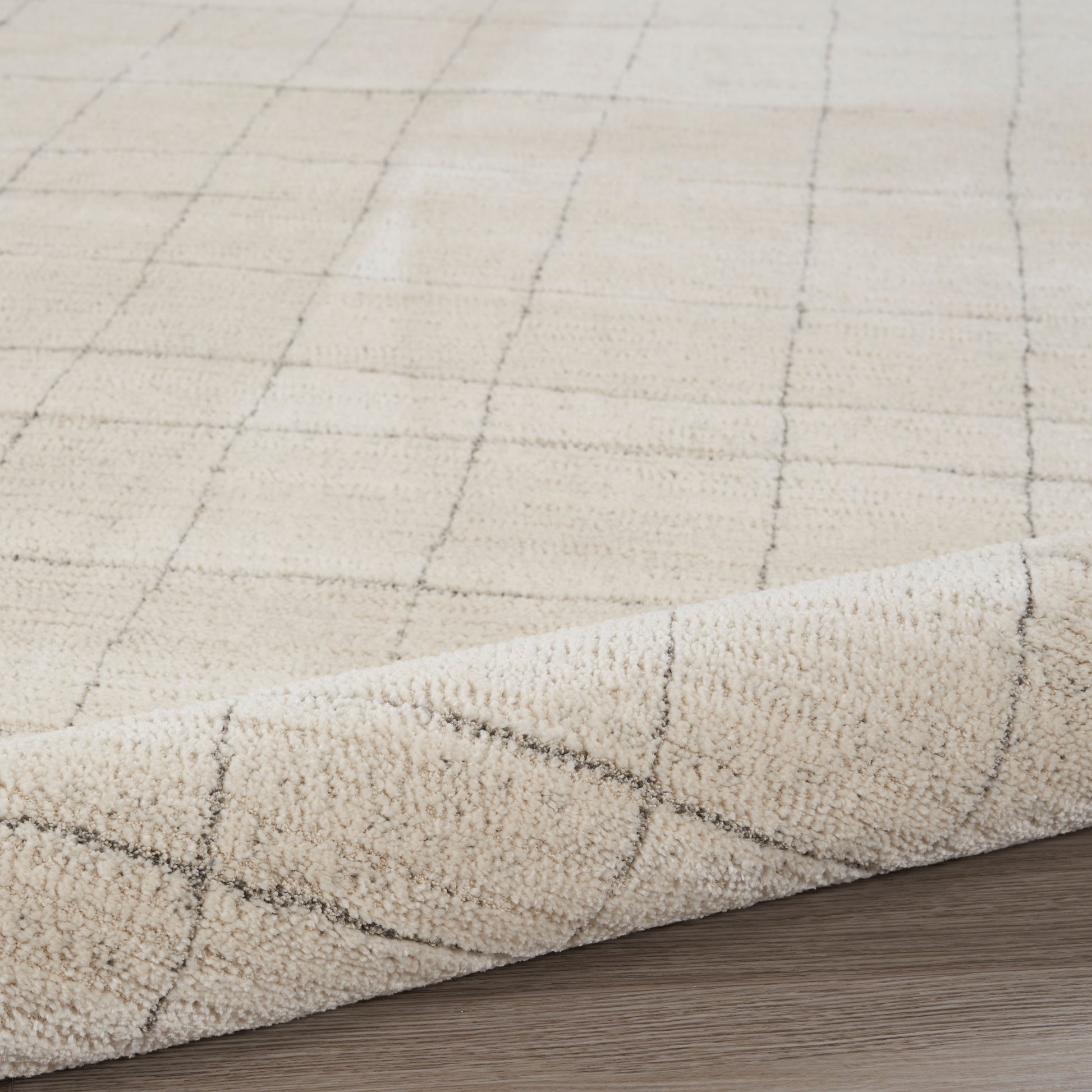 Nourison Home Andes  Ivory Grey  Contemporary