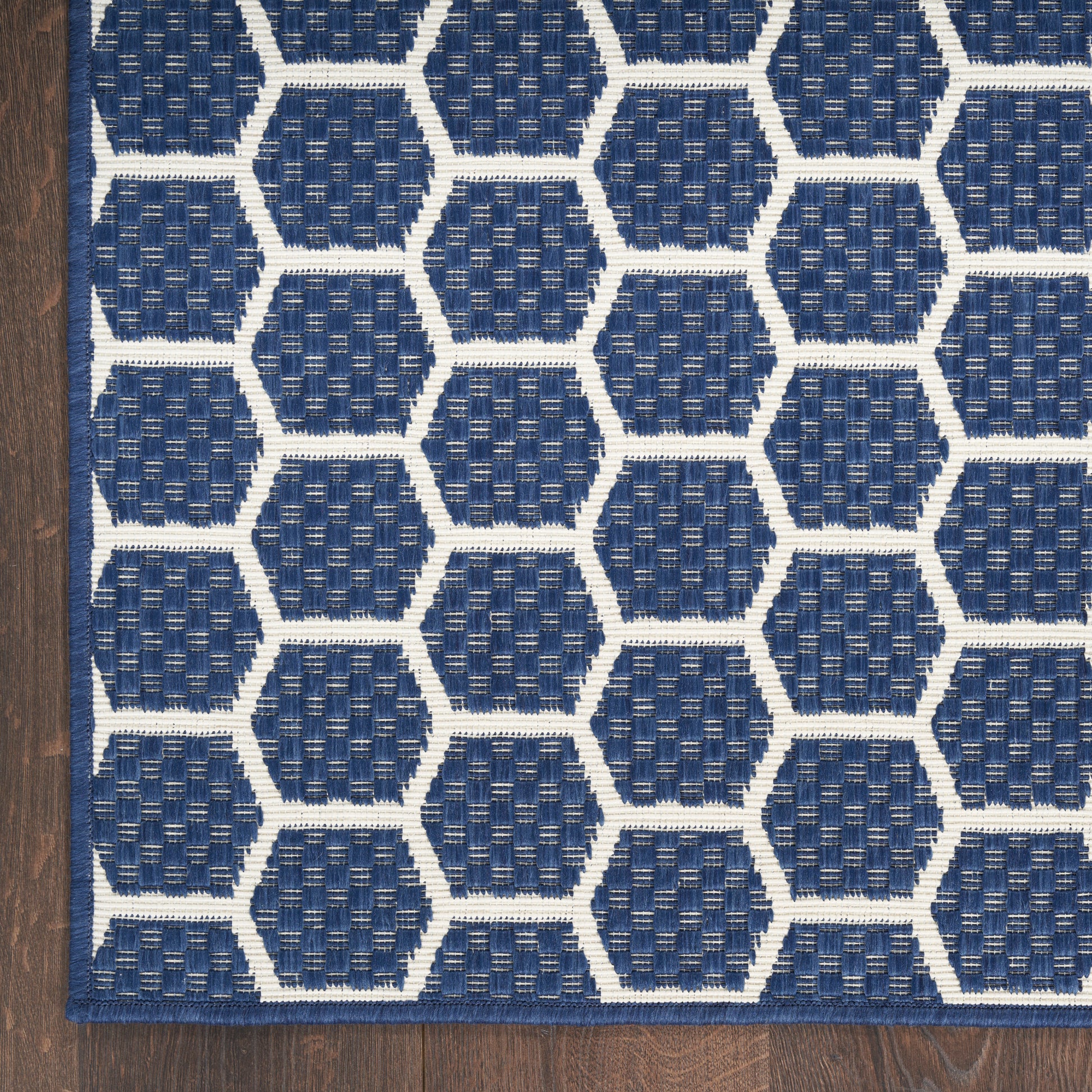 Nourison Home Twist Reversible  Navy  Contemporary