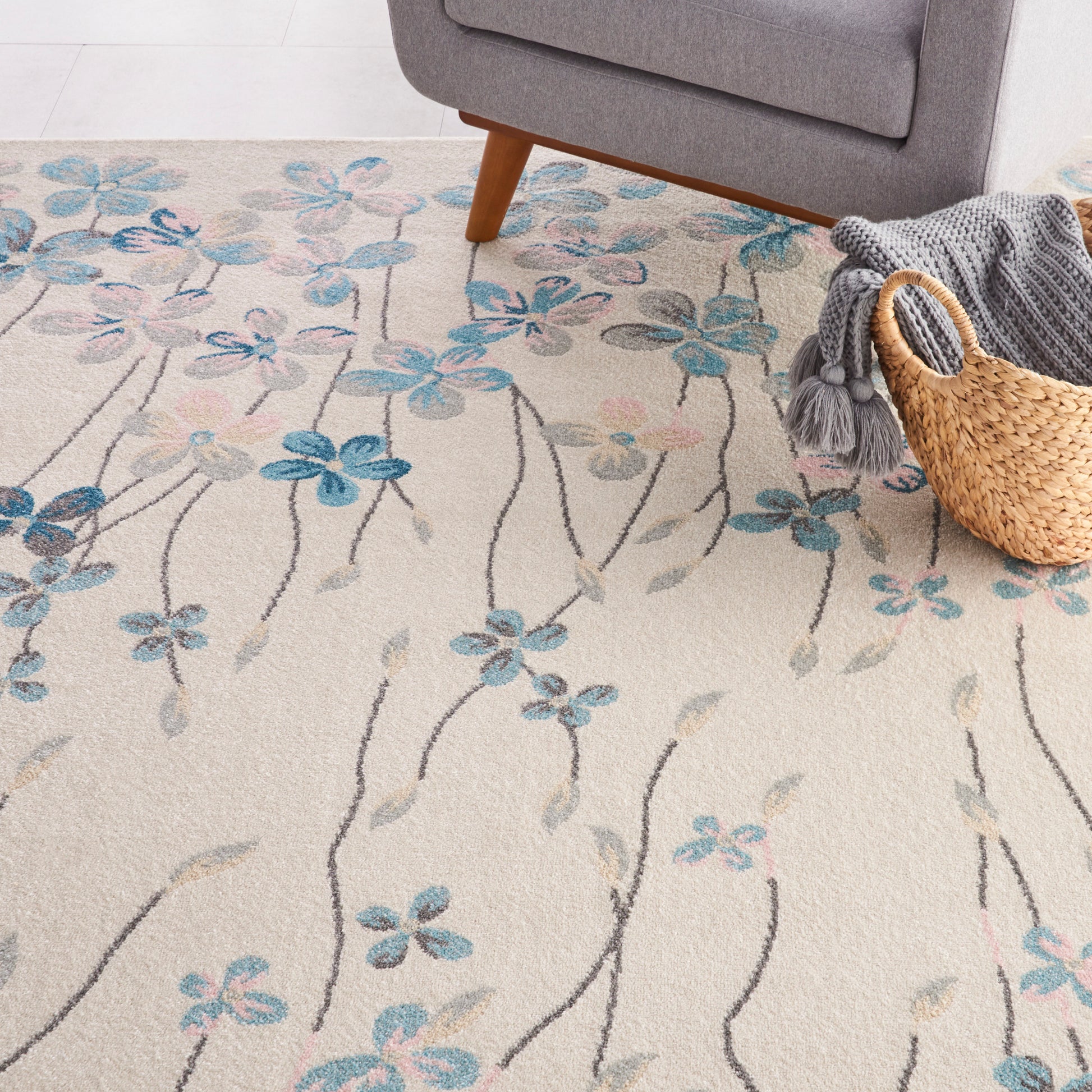 Nourison Home Tranquil  Ivory  Contemporary