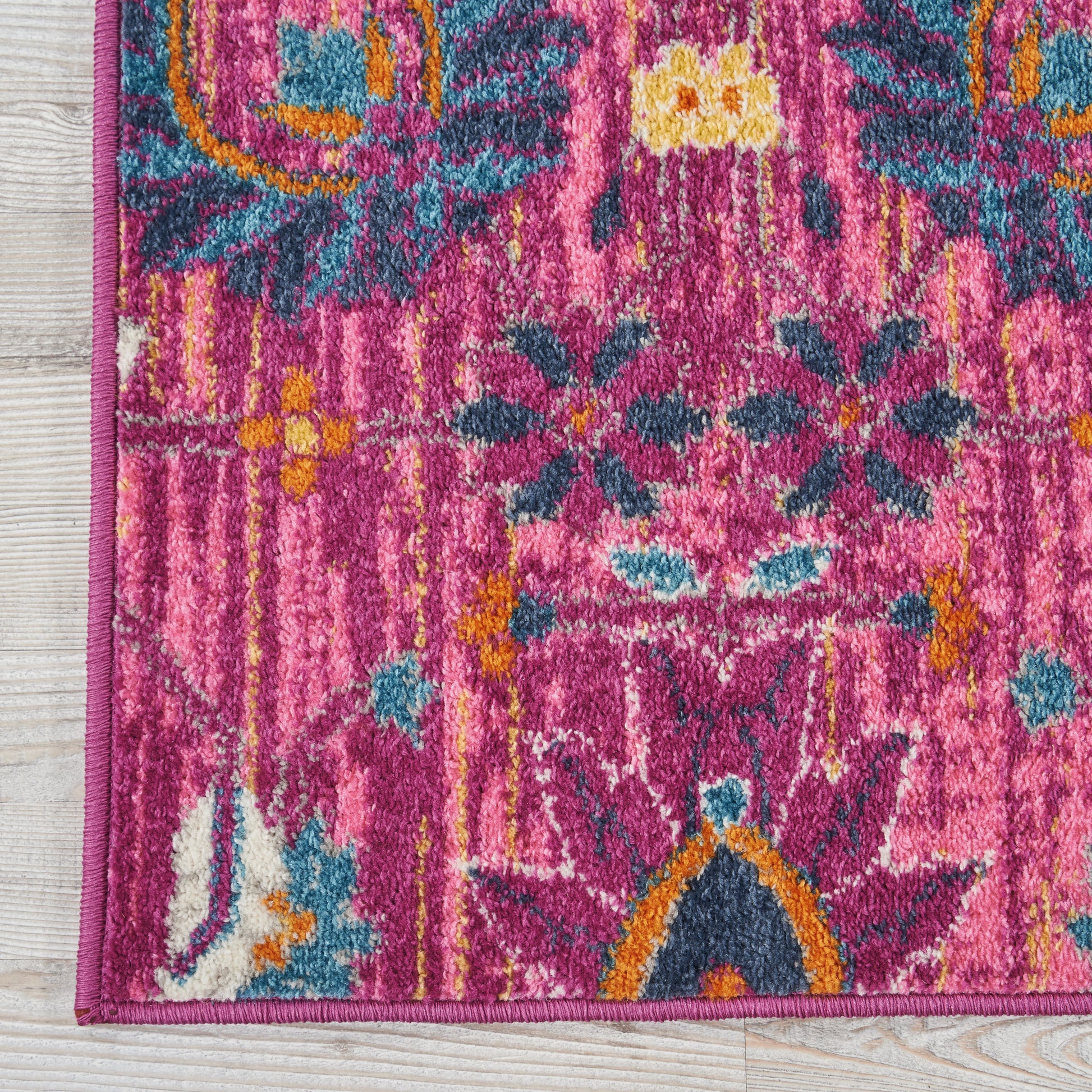 Nourison Home Passion  Fuchsia  Transitional