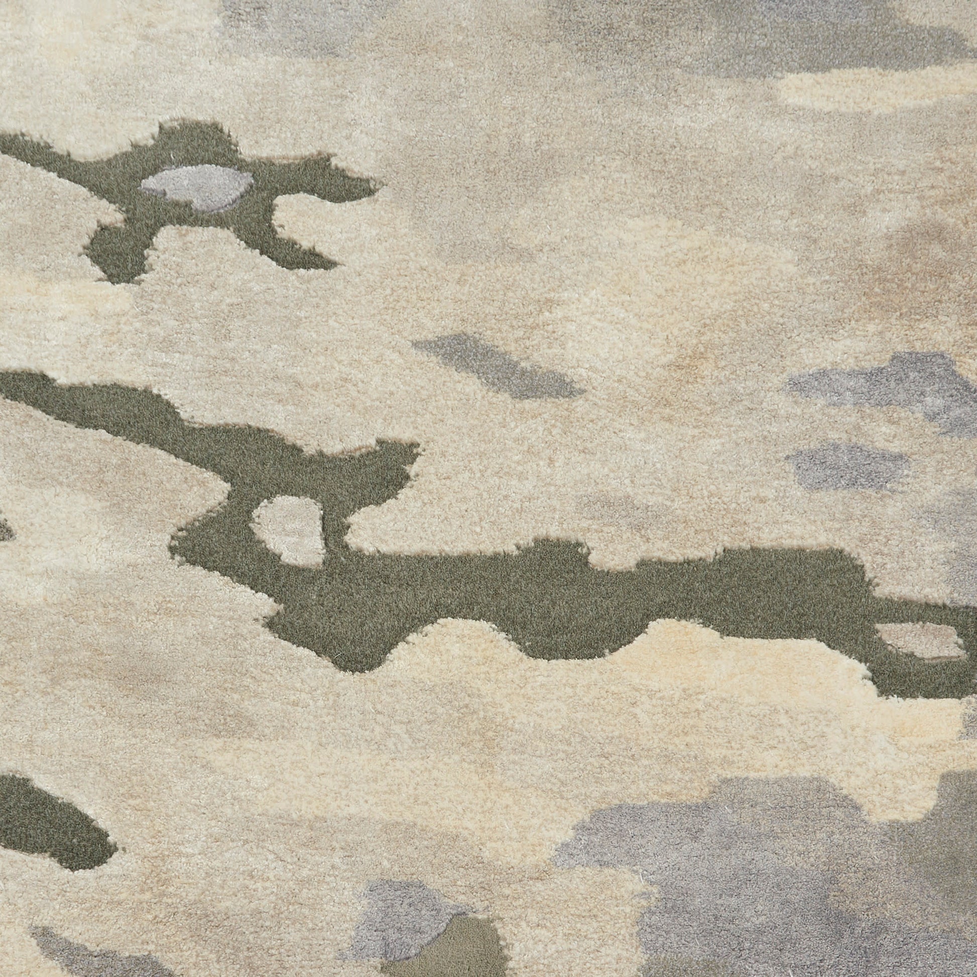 Nourison Home Prismatic  Silver Cloud  Contemporary