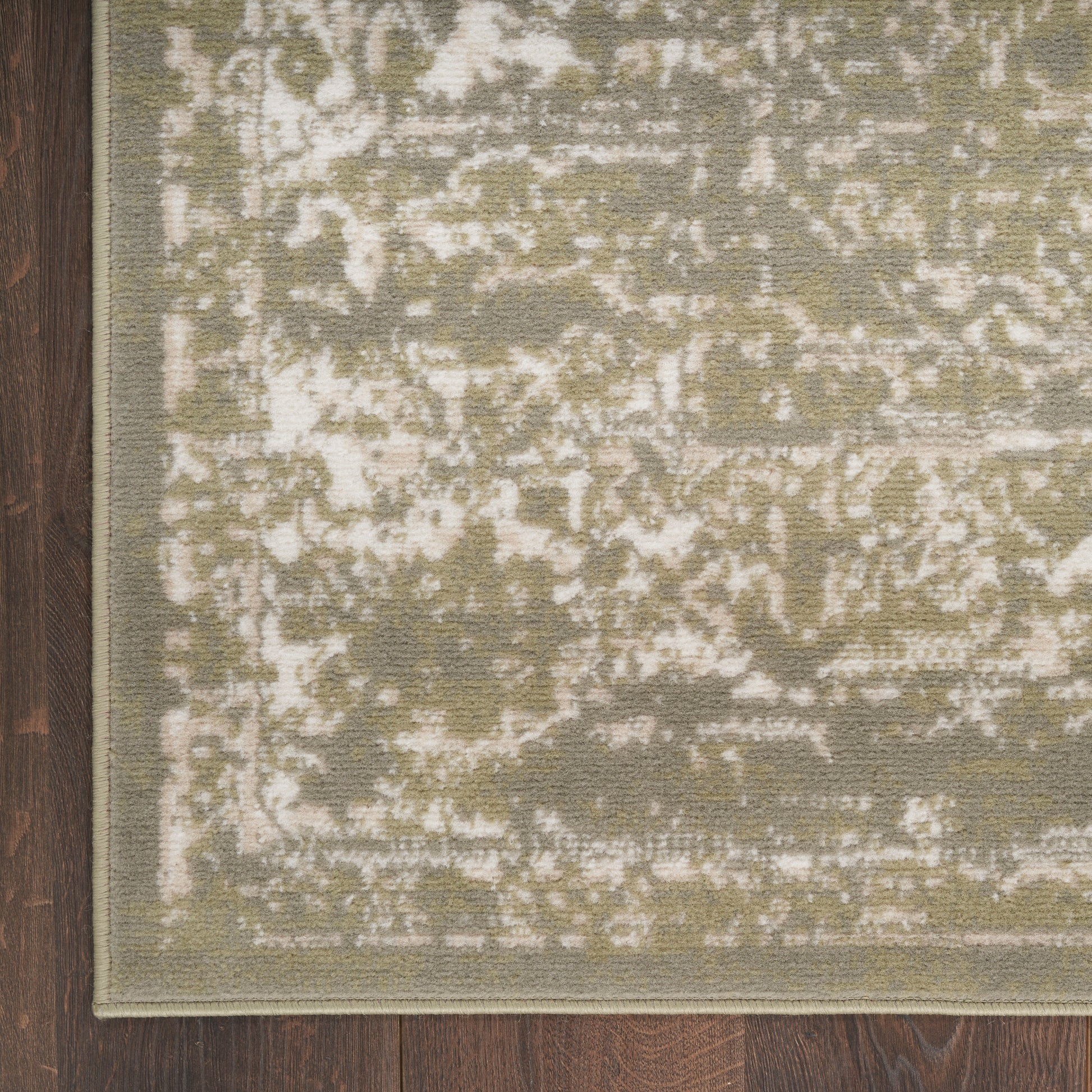 Nourison Home Grafix  Olive  Transitional