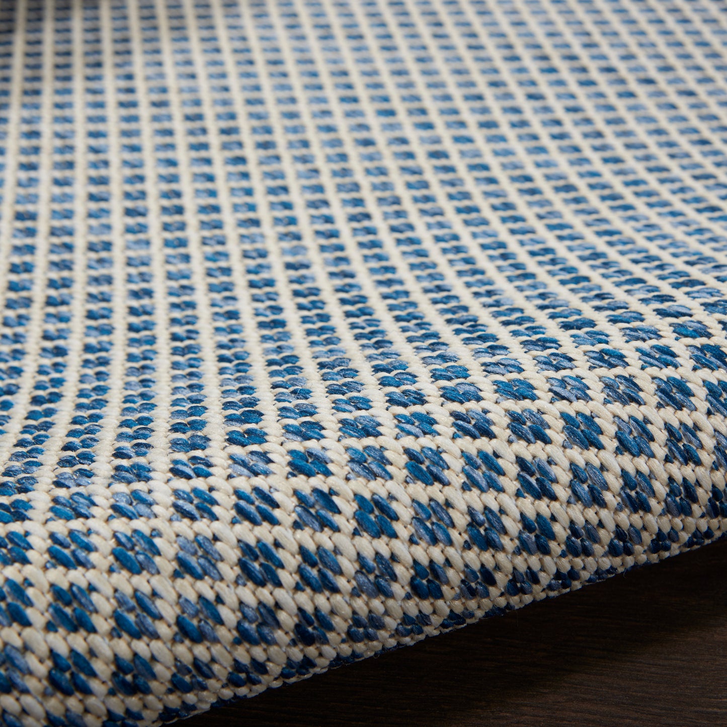 Nourison Home Courtyard  Ivory Blue  Contemporary