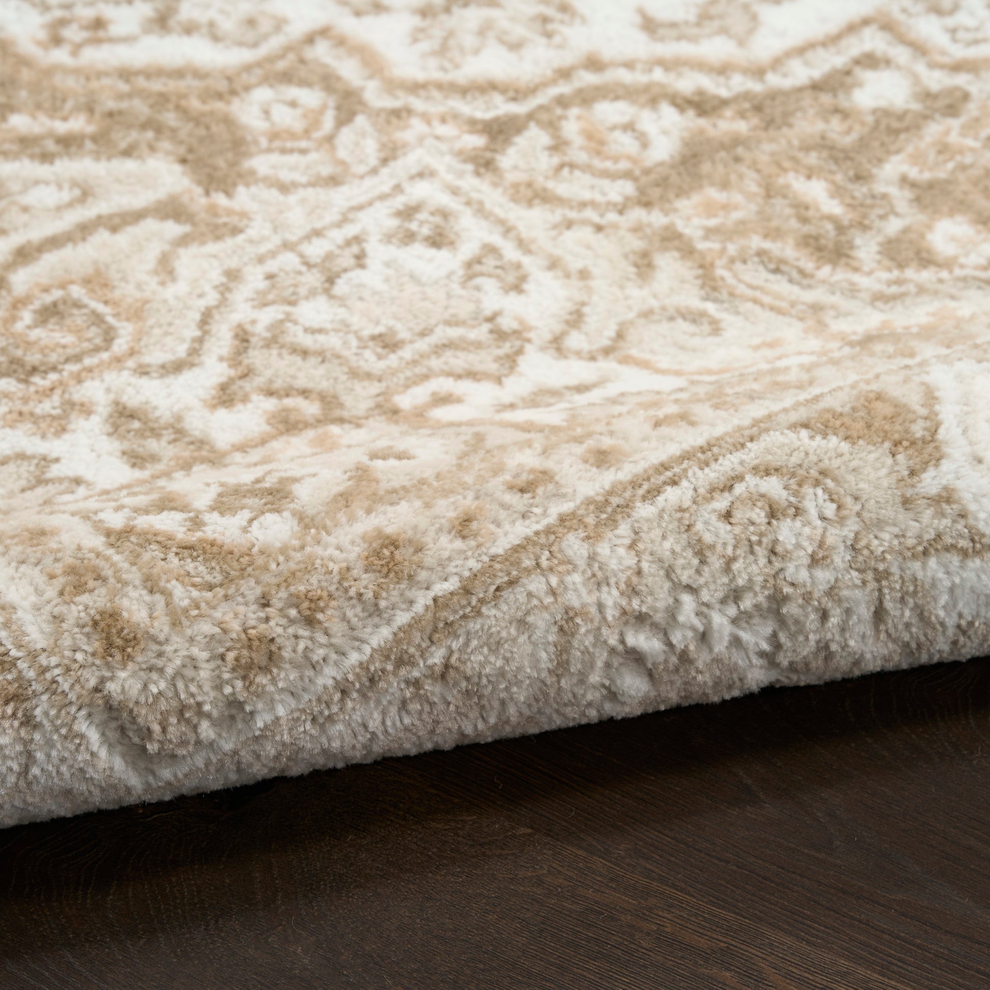 Nourison Home Dekor  Ivory Taupe  Traditional
